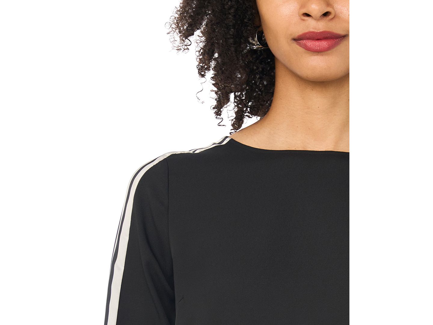 Женский топ Vince Camuto Contrast-Trim Long-Sleeve Top, цвет: Угольно-чёрный — фото 3
