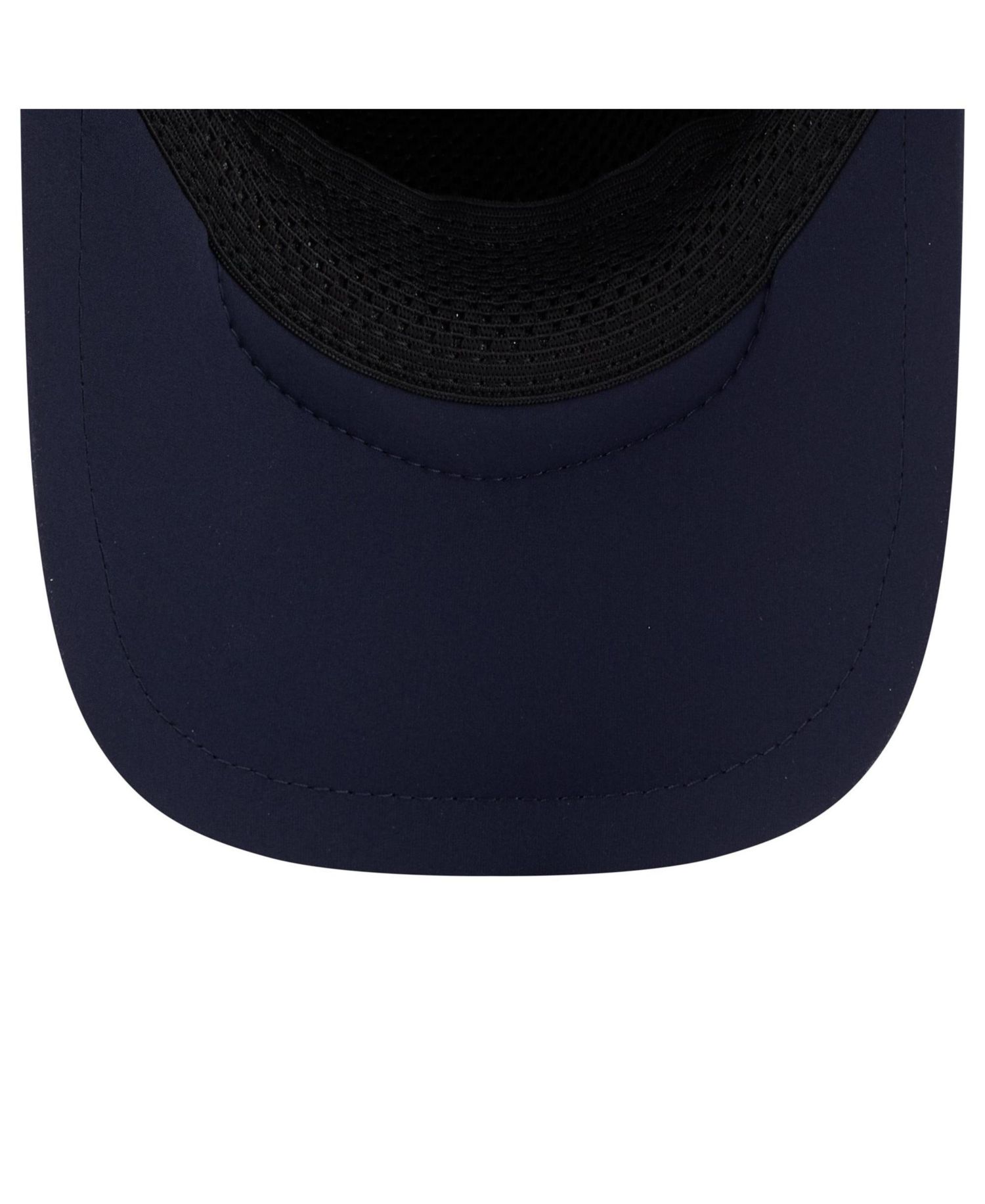 Big Boys and Girls Navy Chicago Bears 2026 Sideline Apex 9FORTY Adjustable Trucker Hat