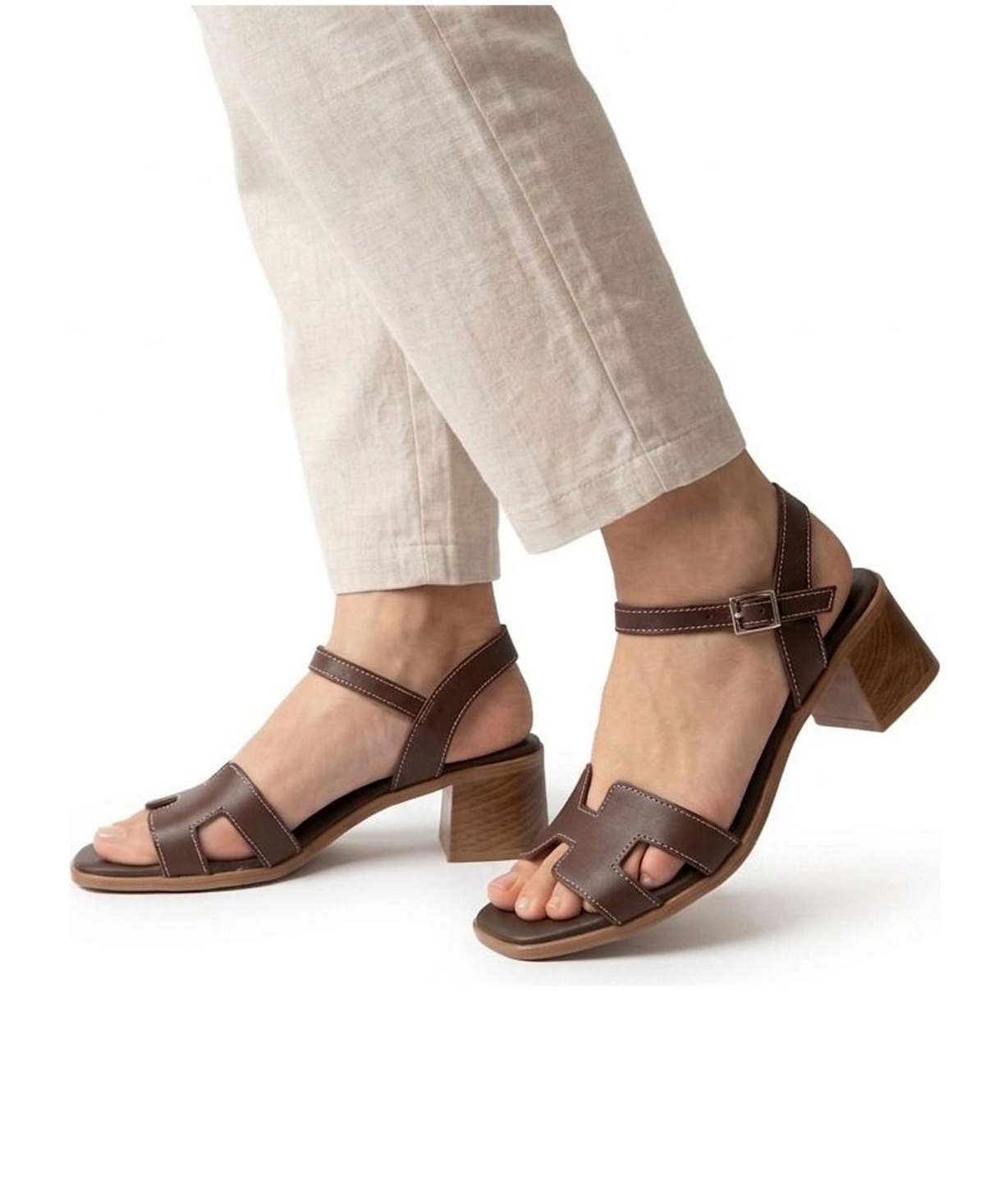 Menina Step Women's Siena Flat Sandal