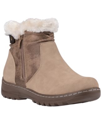 Women's Wesley Lug Sole Cozy Ankle Booties