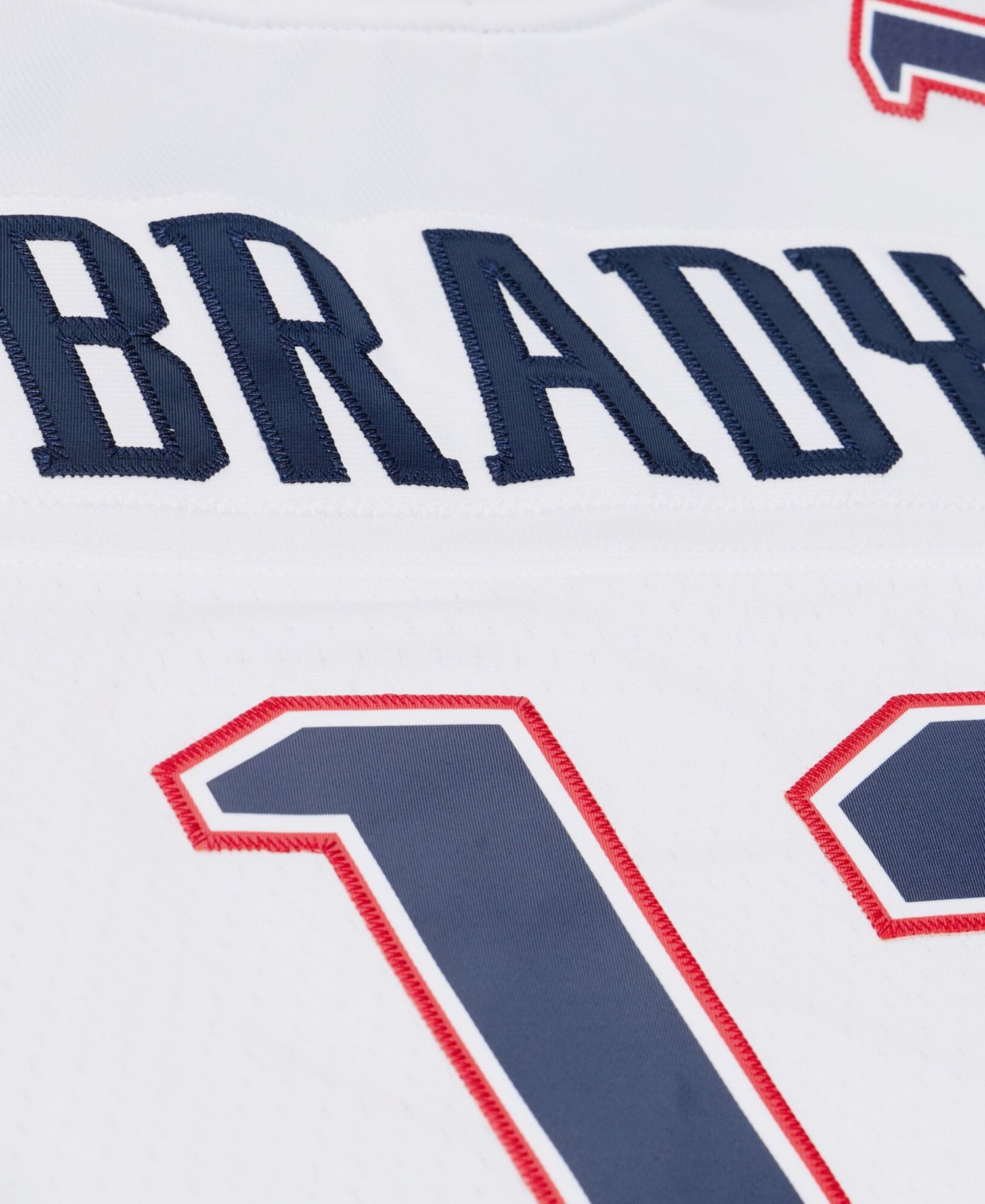 Women's Tom Brady White New England Patriots 2000 Legacy Replica Jersey