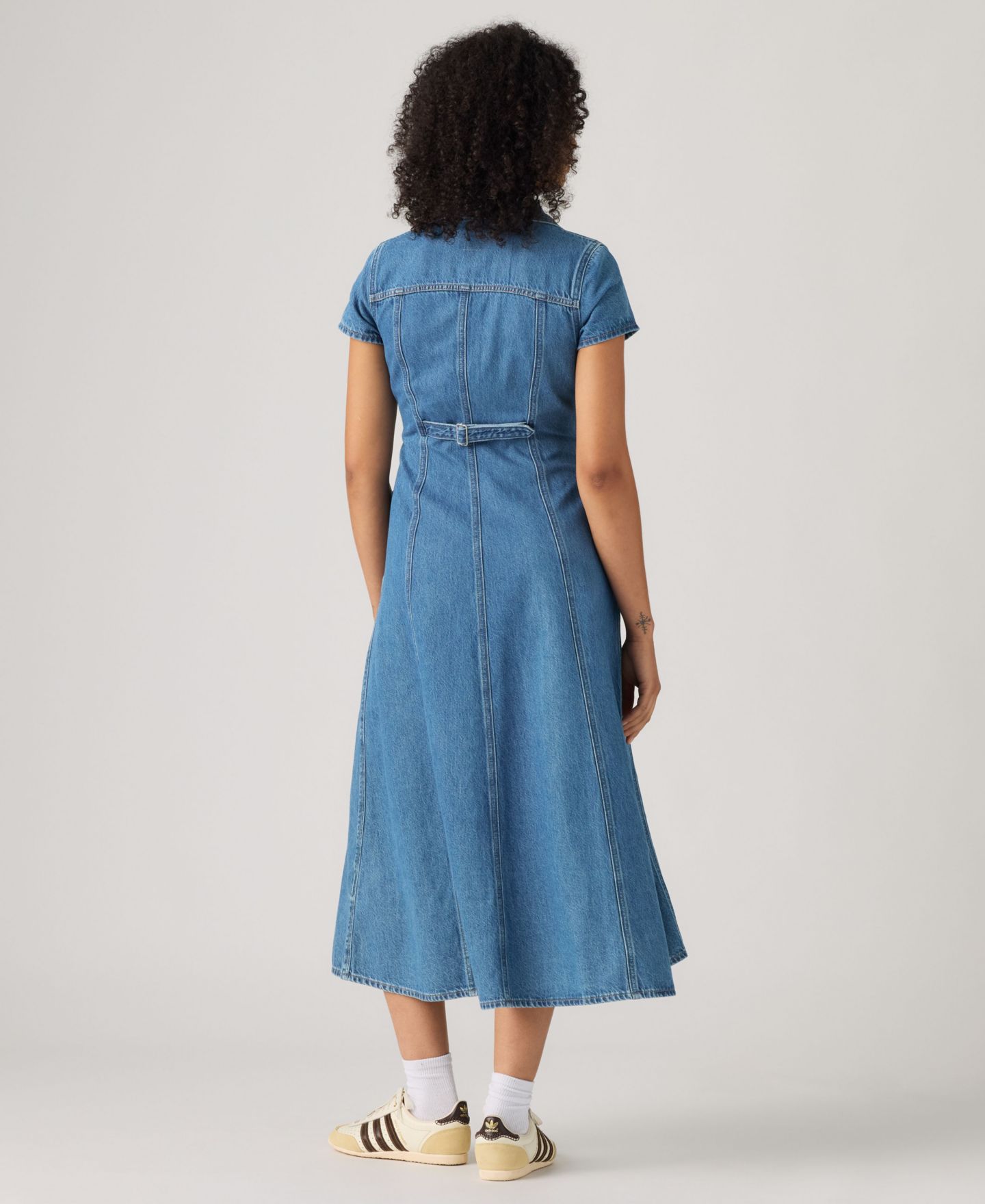 Женское платье Levi's Western Fit & Flare Midi Denim Dress, цвет: Vintage Vibe Dress — фото 4