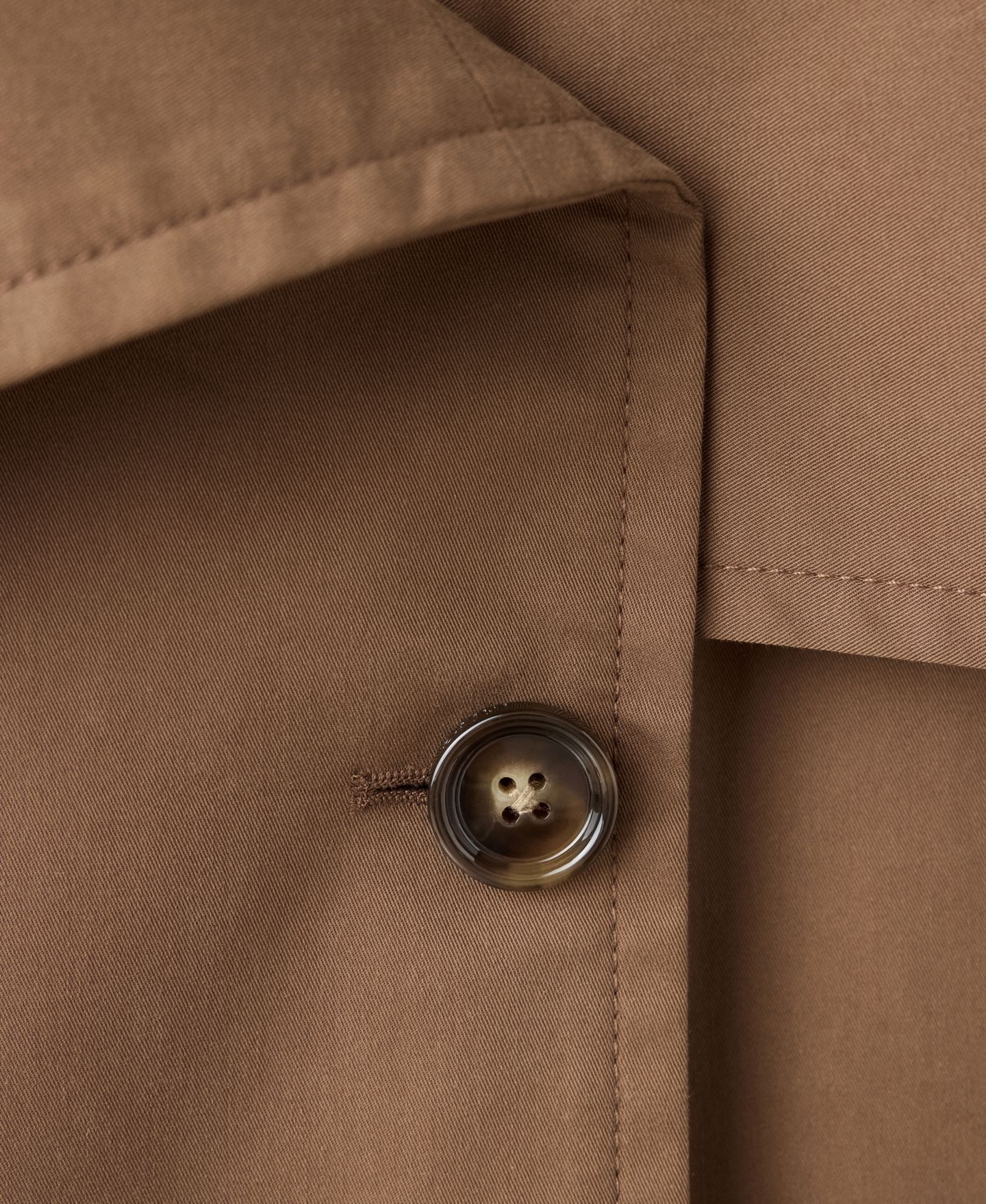 Женское пальто Mango Cropped Double-Breasted Trench, цвет: Коричневый — фото 3