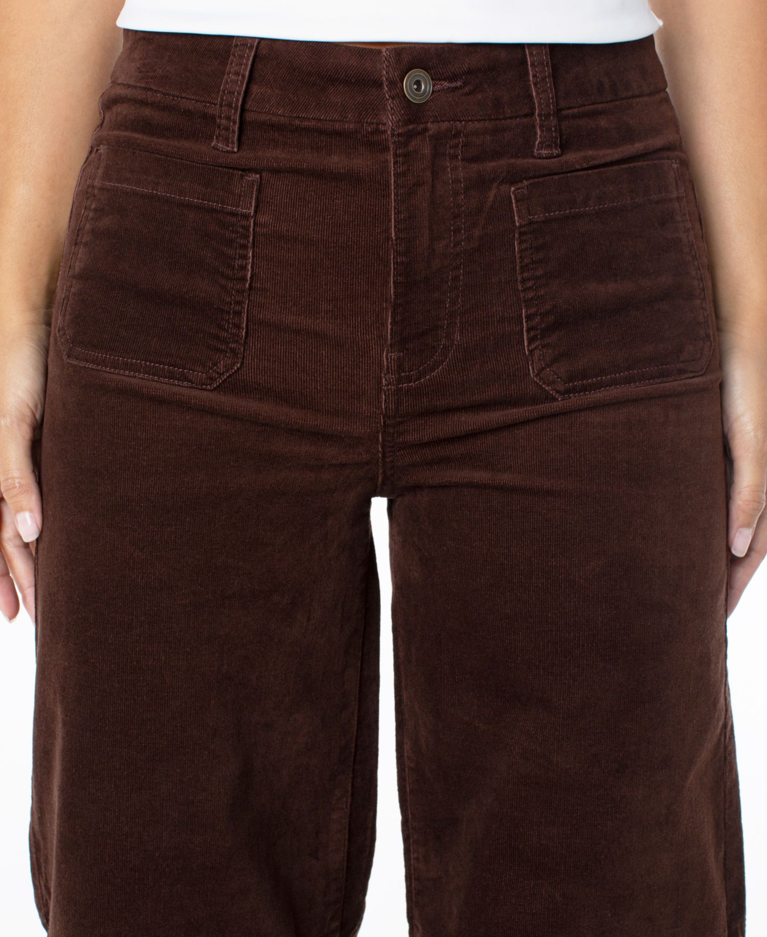 Juniors' High-Rise Wide-Leg Corduroy Jeans