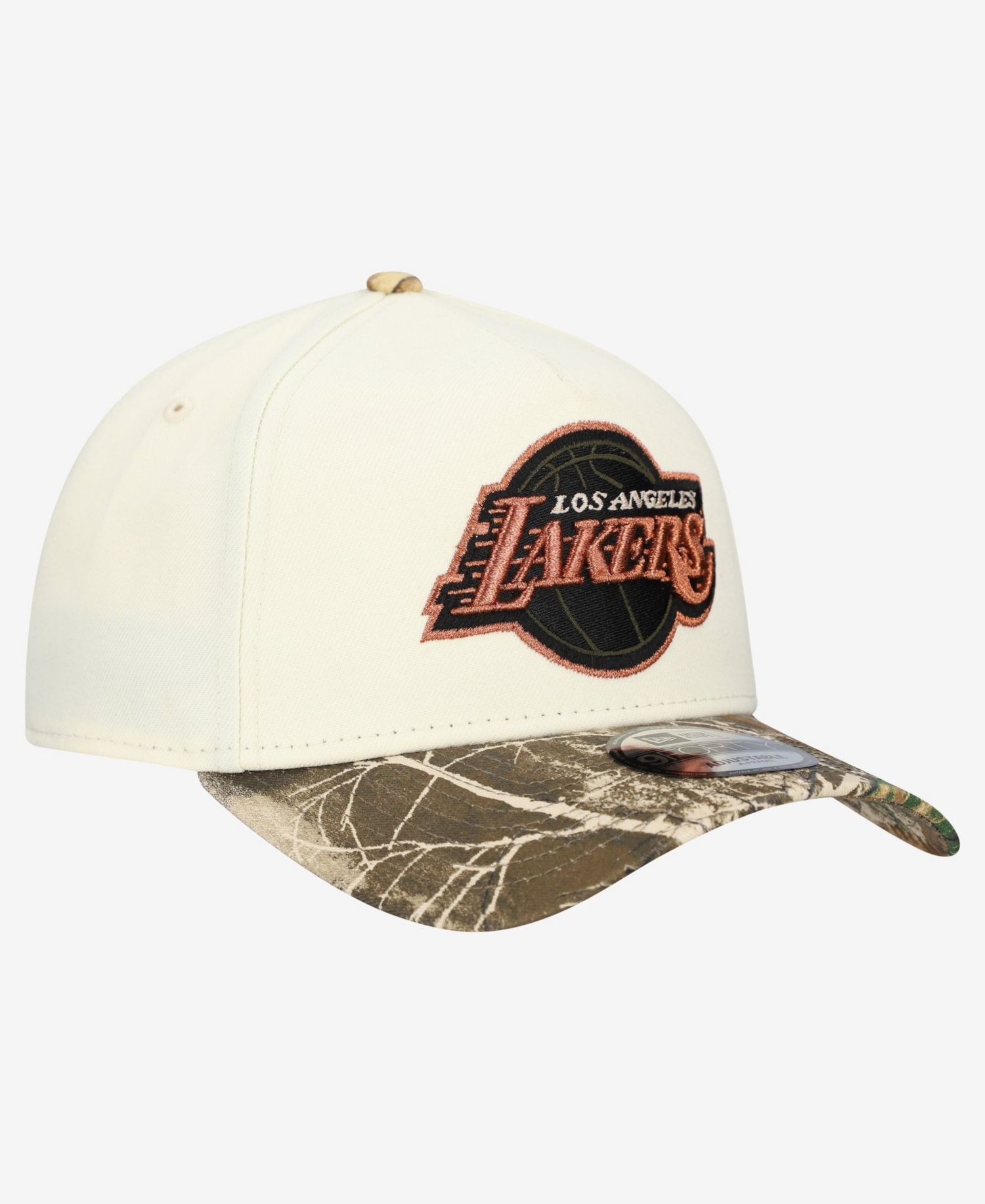 Men's Cream Los Angeles Lakers Realtree Chrome Two-Tone 9FORTY A-Frame Adjustable Hat