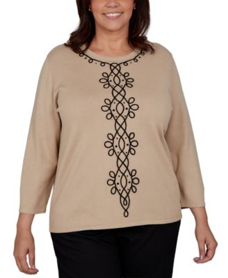 Plus Size Center Scroll Soutache Crewneck 3/4-Sleeve Sweater