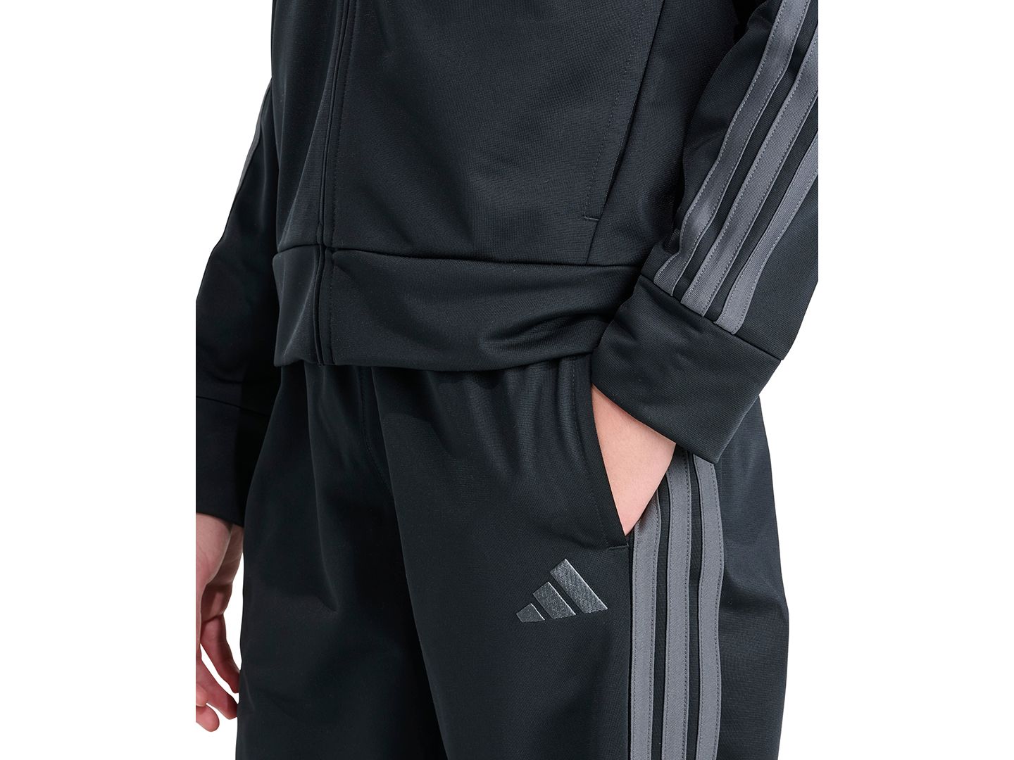 adidas Boys' 8-20 Full-Zip Mock-Neck Straight-Leg Jacket and Pants, 2-Piece Set, цвет: Чёрный / Серый — фото 4