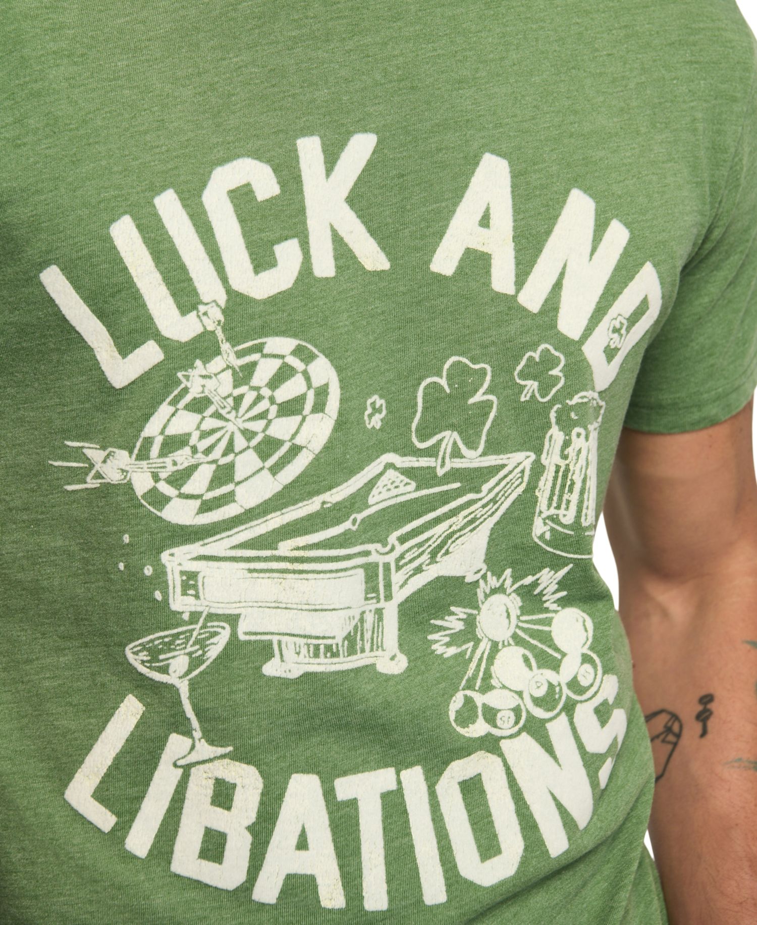 Men's Luck and Libations Oversized Graphic Crew Neck Regular Fit T-Shirt
