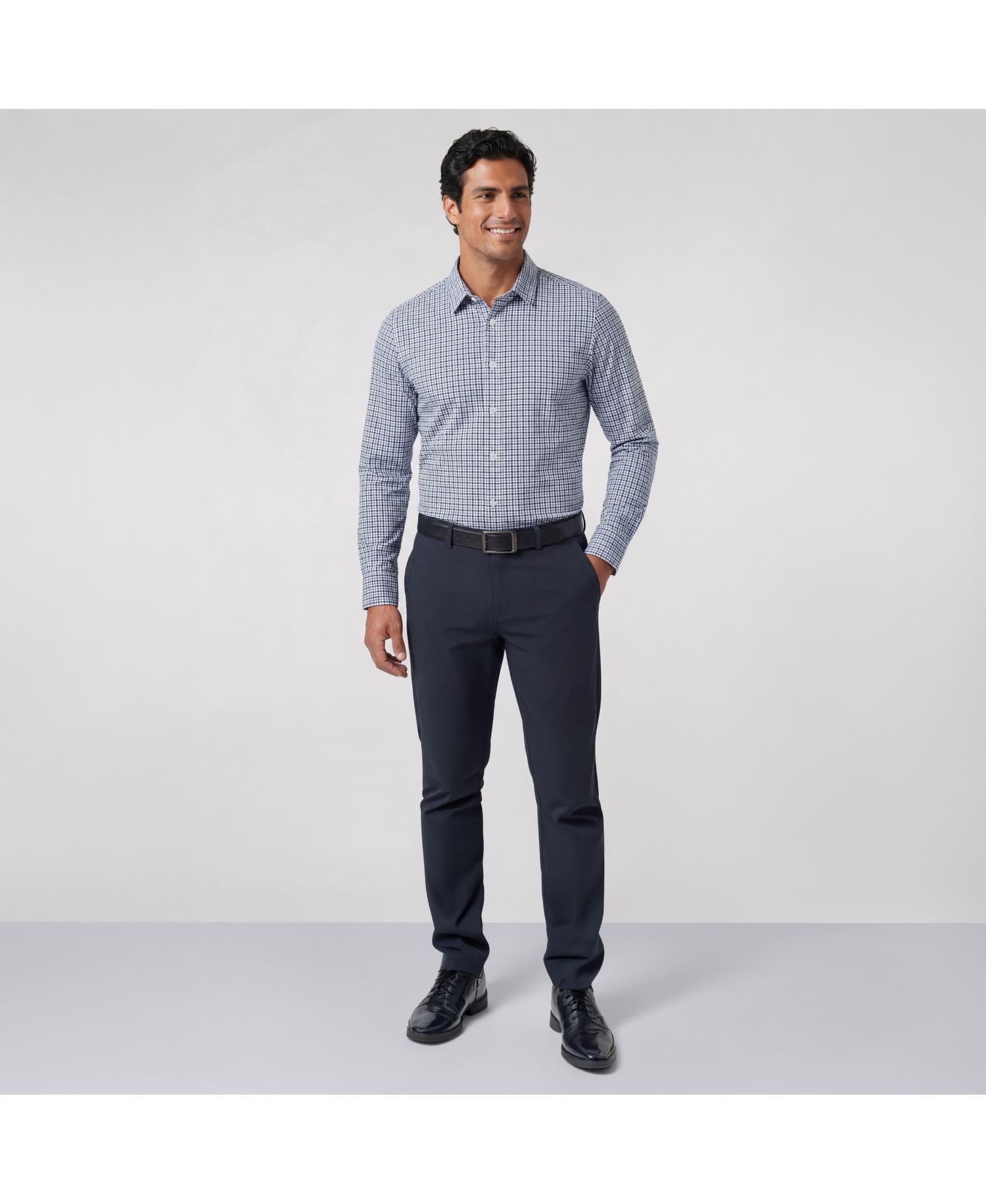 Men's Everywear Classic-Fit Button-Down Collar Dress Shirt