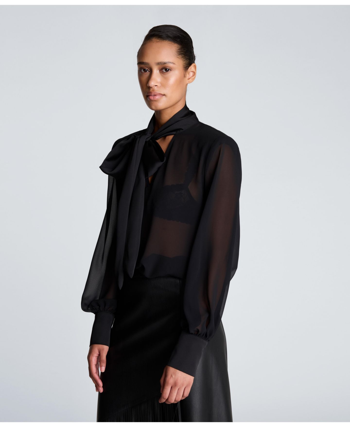Женская блузка Kenneth Cole Tie-Neck Sheer Balloon-Sleeve, цвет: Чёрный — фото 3