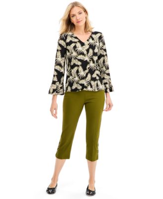 Women's Side Lace-Up Pull-On Capri Pants