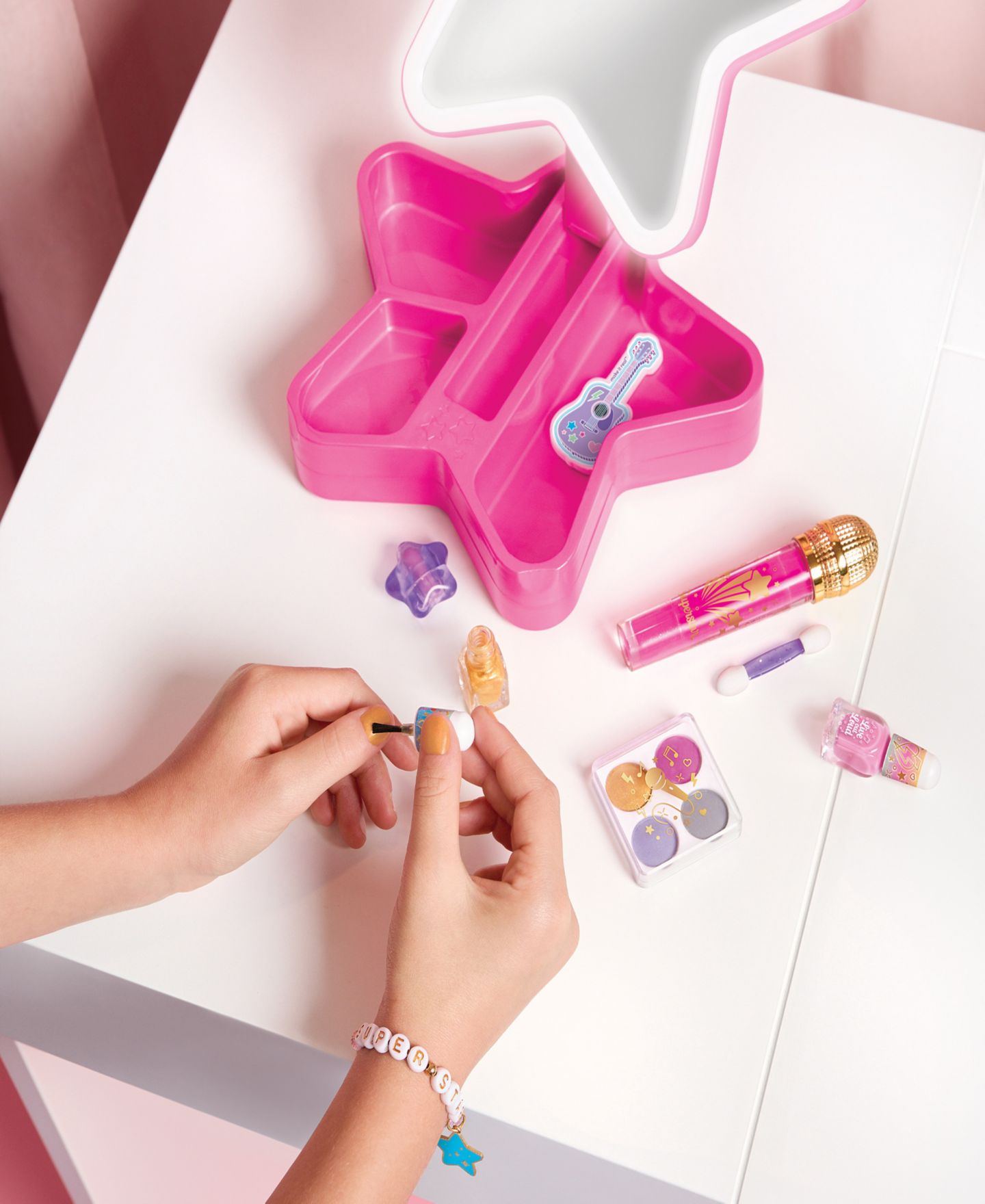 Детские игрушки Make It Real Backstage Glam Cosmetic Studio Kit — фото 2