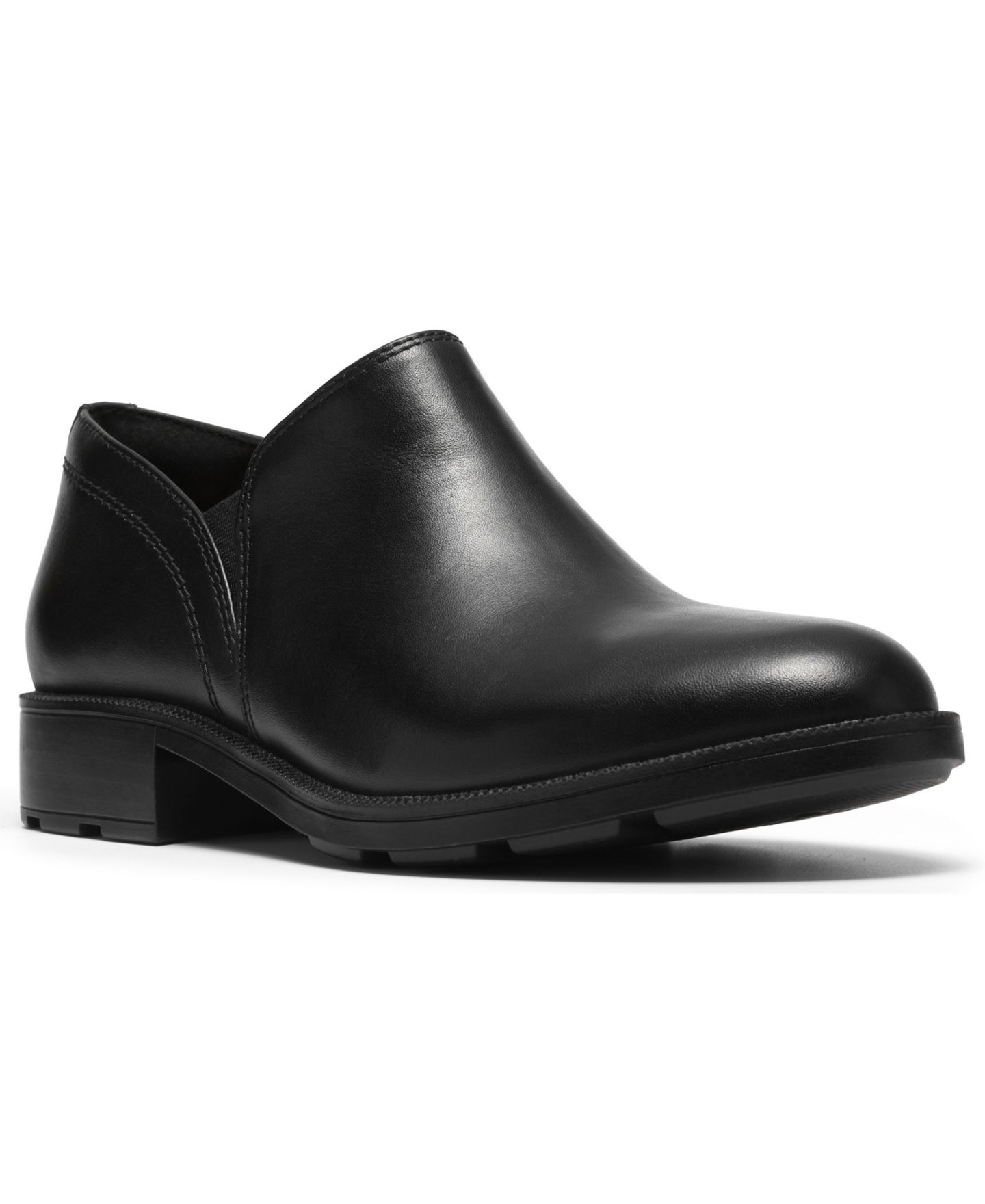 Женские ботинки Clarks Adalynn Bay Leather Round Toe Lug-Sole Shooties, цвет: Чёрный кожаный — фото 1