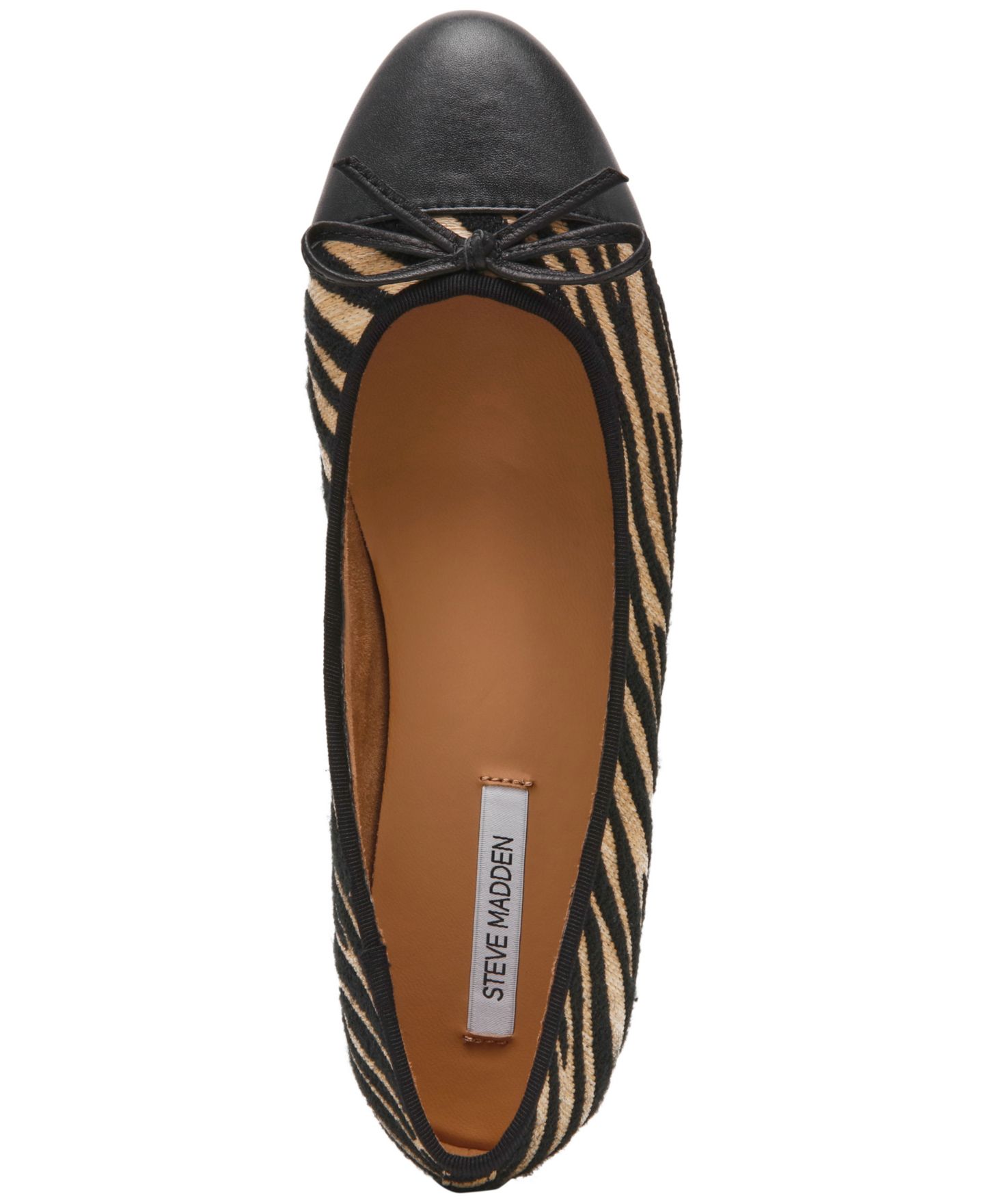 Женские балетки Steve Madden Kit Cap-Toe Leather Ballet Flats, цвет: Чёрный / Рыжевато-коричневый зебра — фото 4