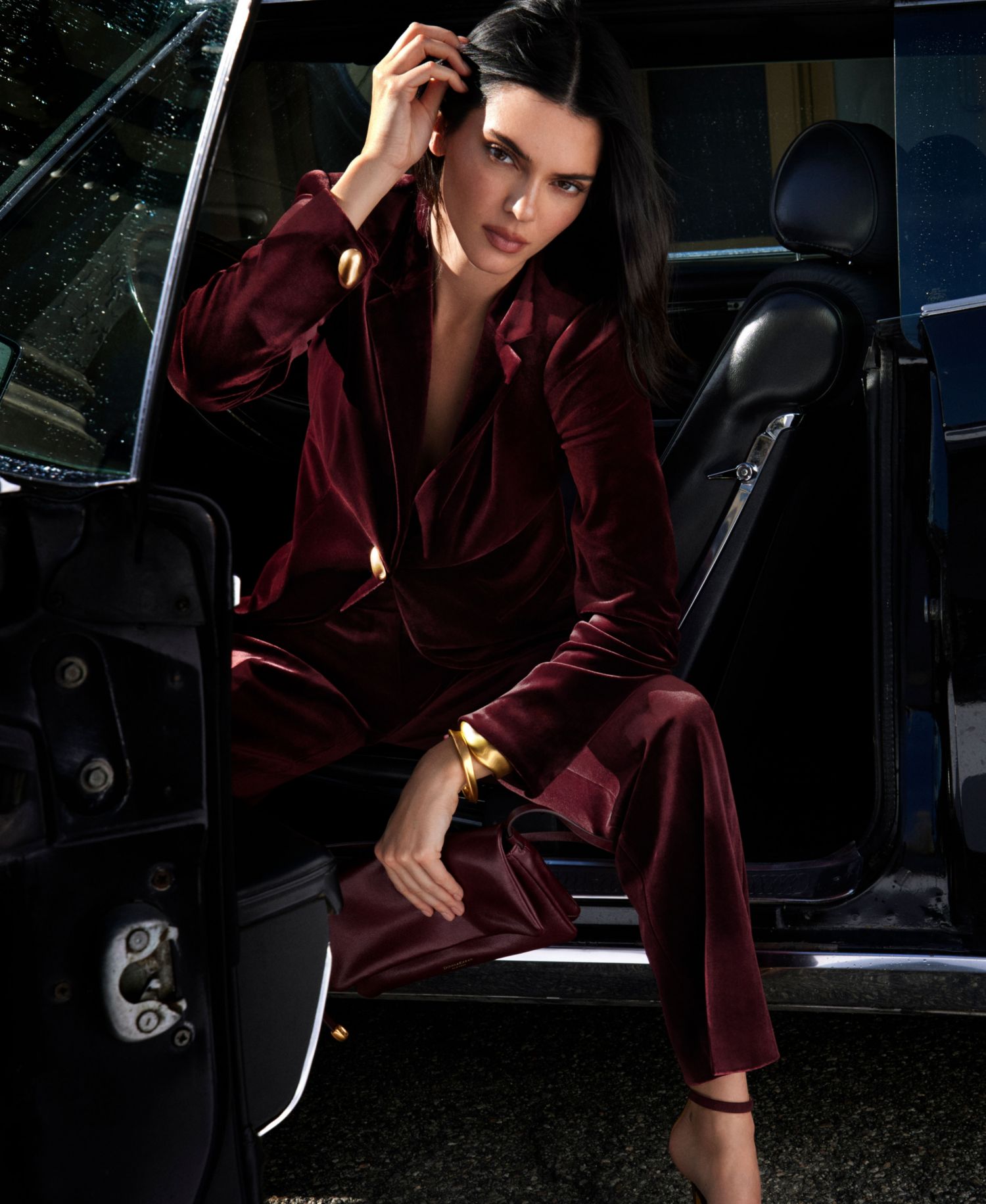 Women's Classic Velvet 1-Button Shoulder-Padded Blazer
