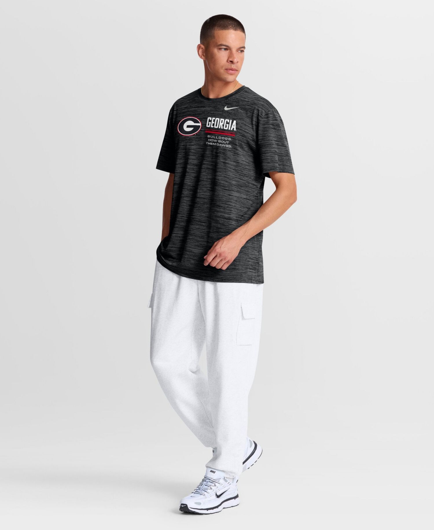 Men's Black Georgia Bulldogs Sideline Velocity Dri-FIT T-Shirt