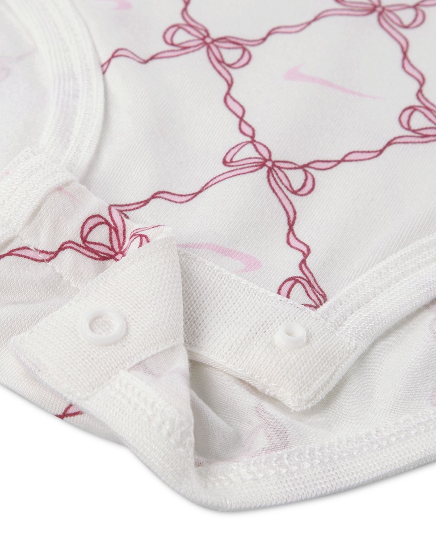 Комплекты Nike Long-Sleeve Bow-Print Bodysuit, Pants and Headband, 3-Piece Set для девочек-малышей, цвет: Молочный / Свекольный — фото 3