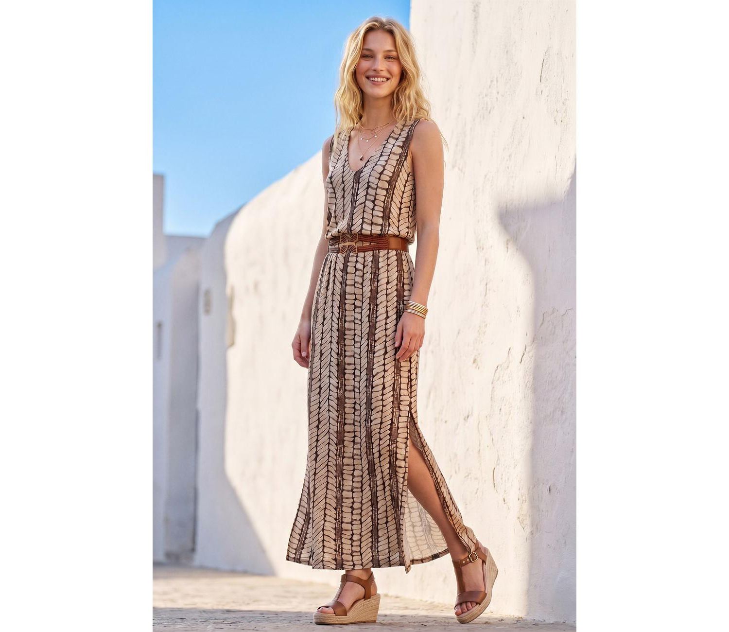 Women's V-Neck Sleeveless Maxi Dress