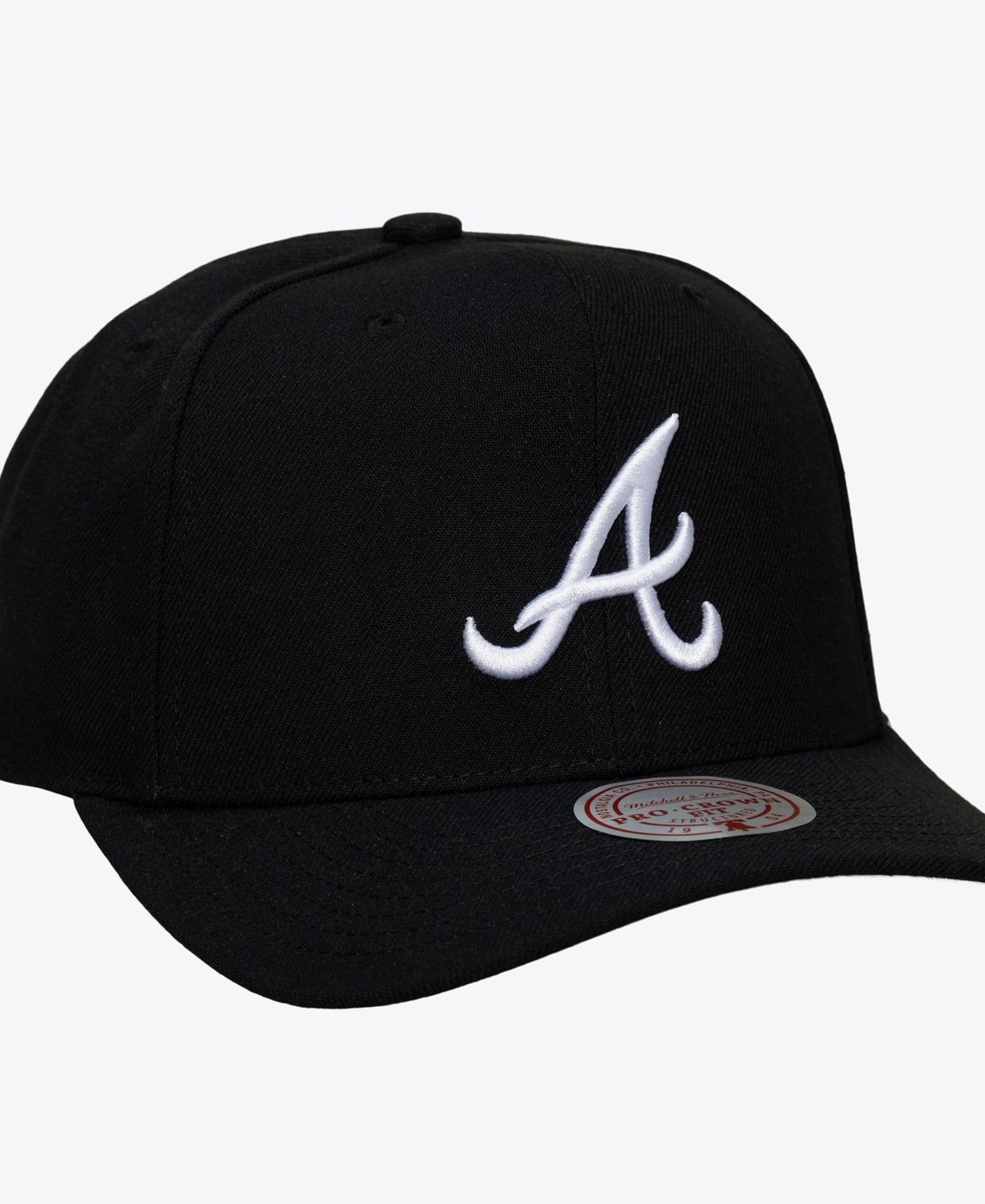 Men's Black Atlanta Braves Pro Crown Snapback