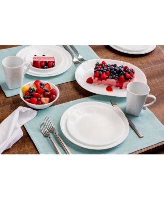Corelle 16-Pc. Boutique Cherish Round Dinnerware Set 