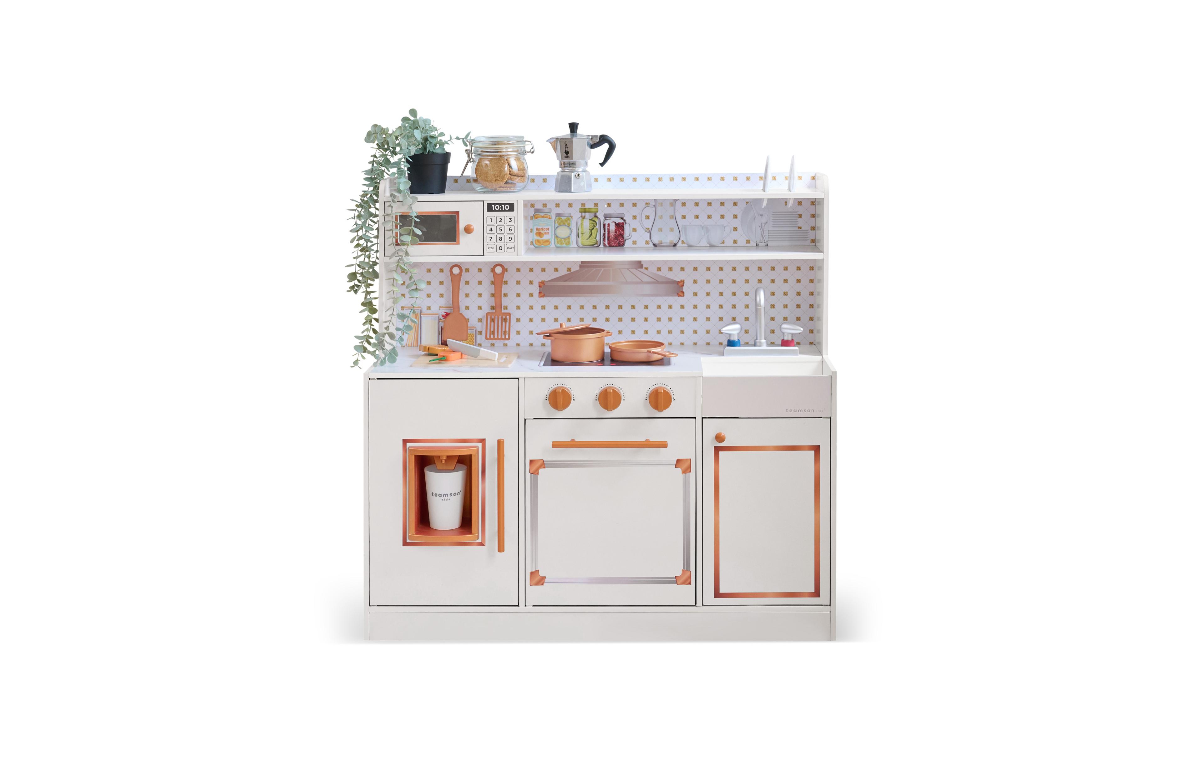 Teamson Kids Little Chef St. Louis Retro 15-Piece Play Kitchen, Ages 3+
