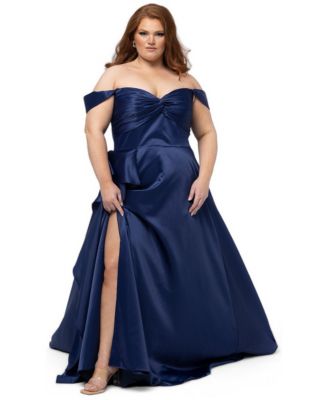 Plus Size A-Line Satin Sweetheart Neck Gown