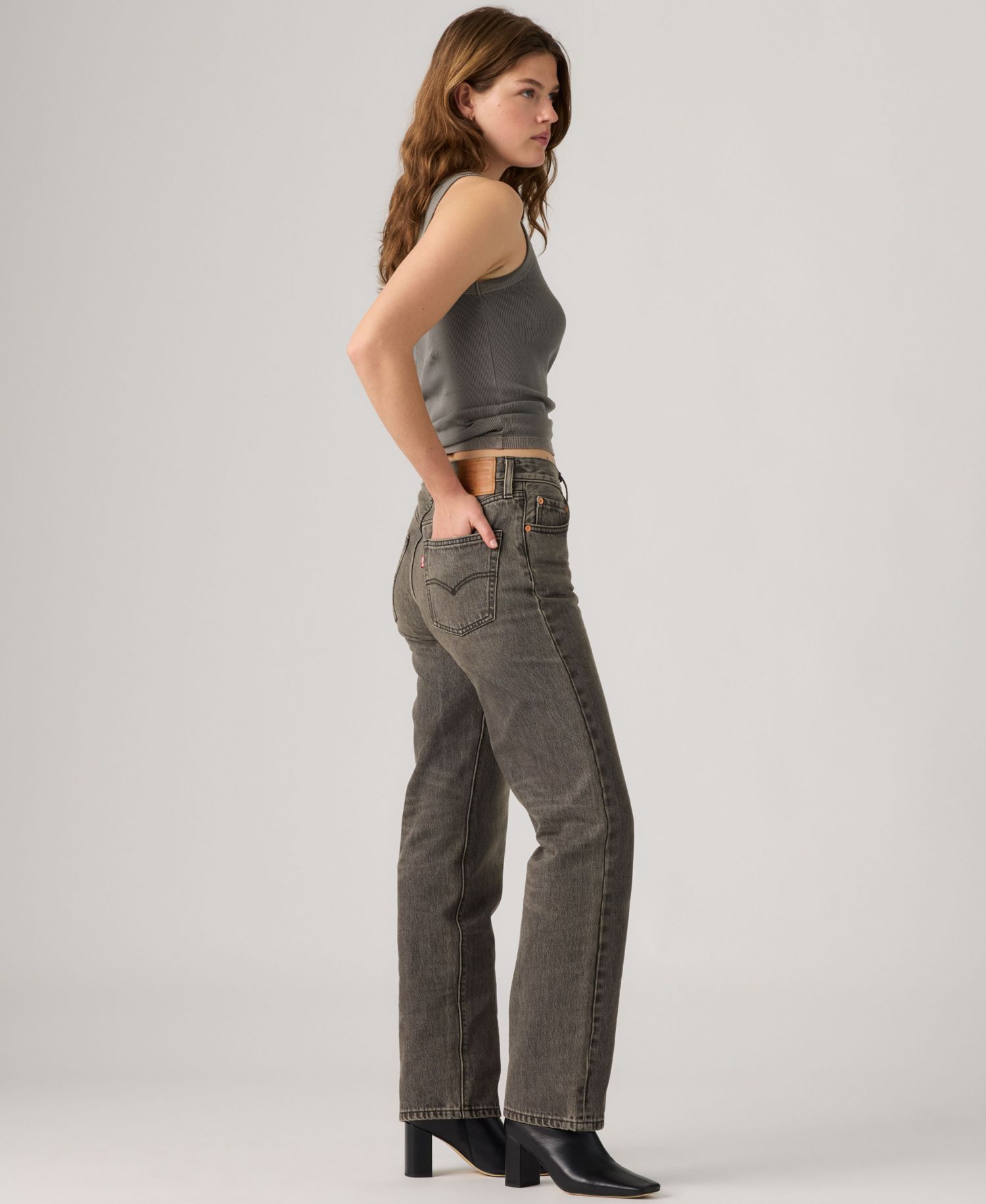 Premium Women's 501 90's Mid-Rise Straight-Fit Jeans 30"