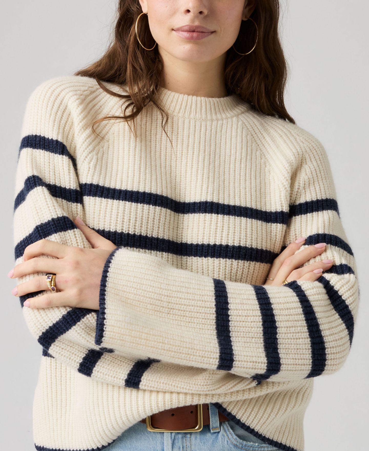 Женский свитер Levi's Premium Frida Long-Sleeve Crewneck Stripe, цвет: Полосатый — фото 3