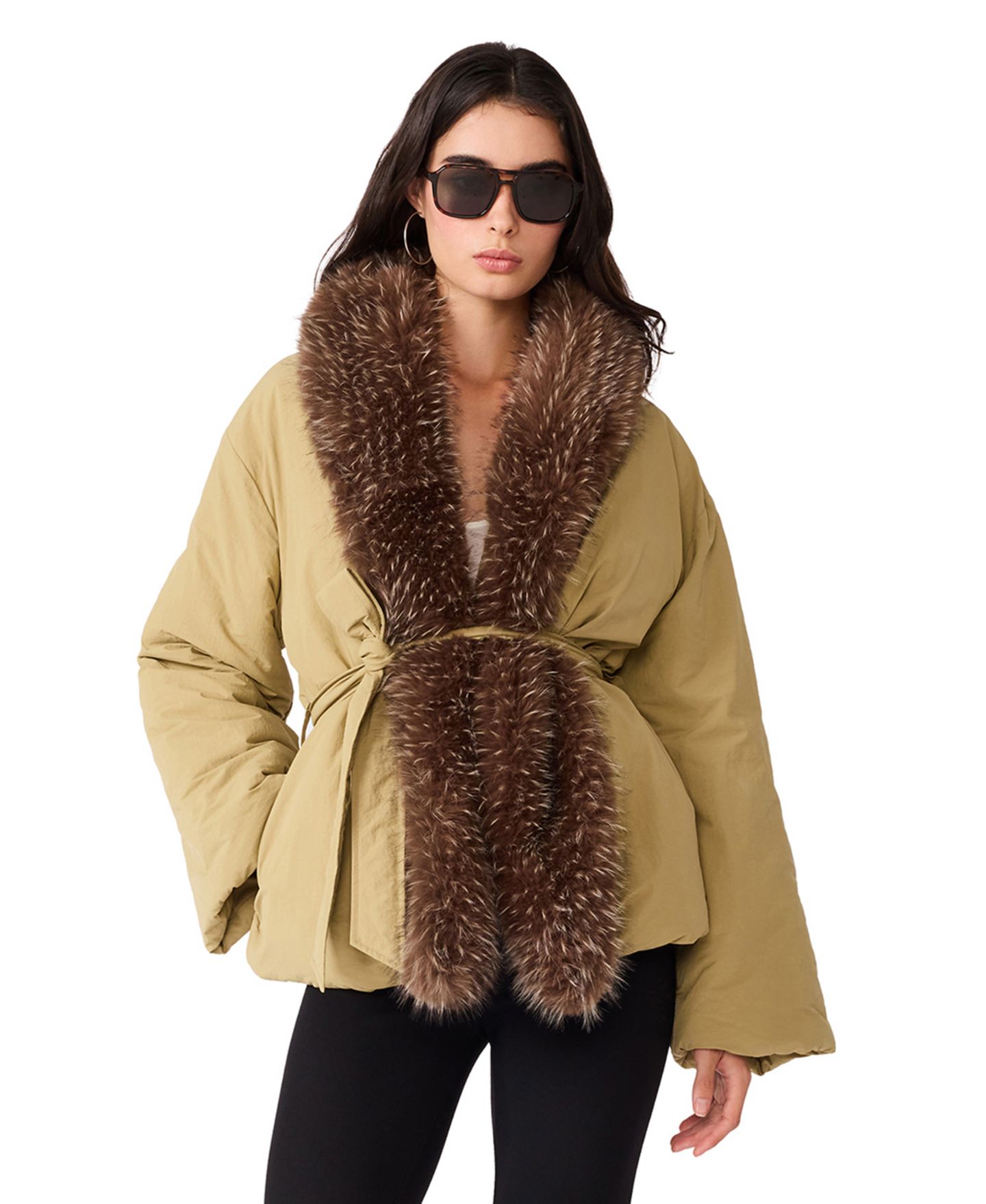 Женская куртка Steve Madden Millarca Puffer Faux-Fur Shawl-Collar, цвет: Пыльный серо-коричневый — фото 4