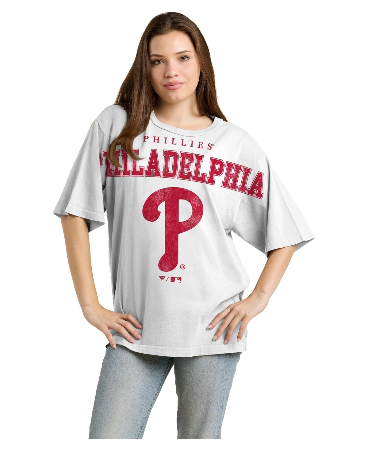 Fanatics Women's Philadelphia Phillies Oversized Short-Sleeve Graphic T-Shirt