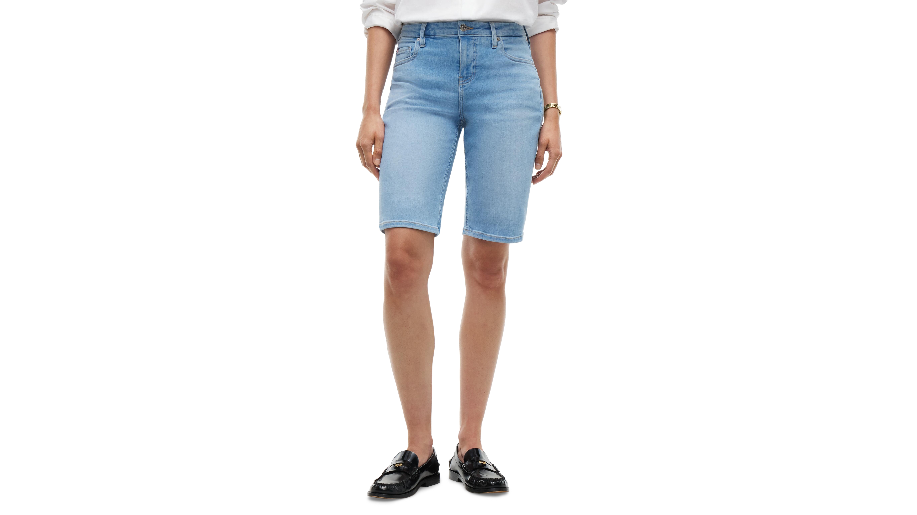 Tommy Hilfiger Women's Mid-Rise Slim Cuffed Denim Shorts, 9" Inseam