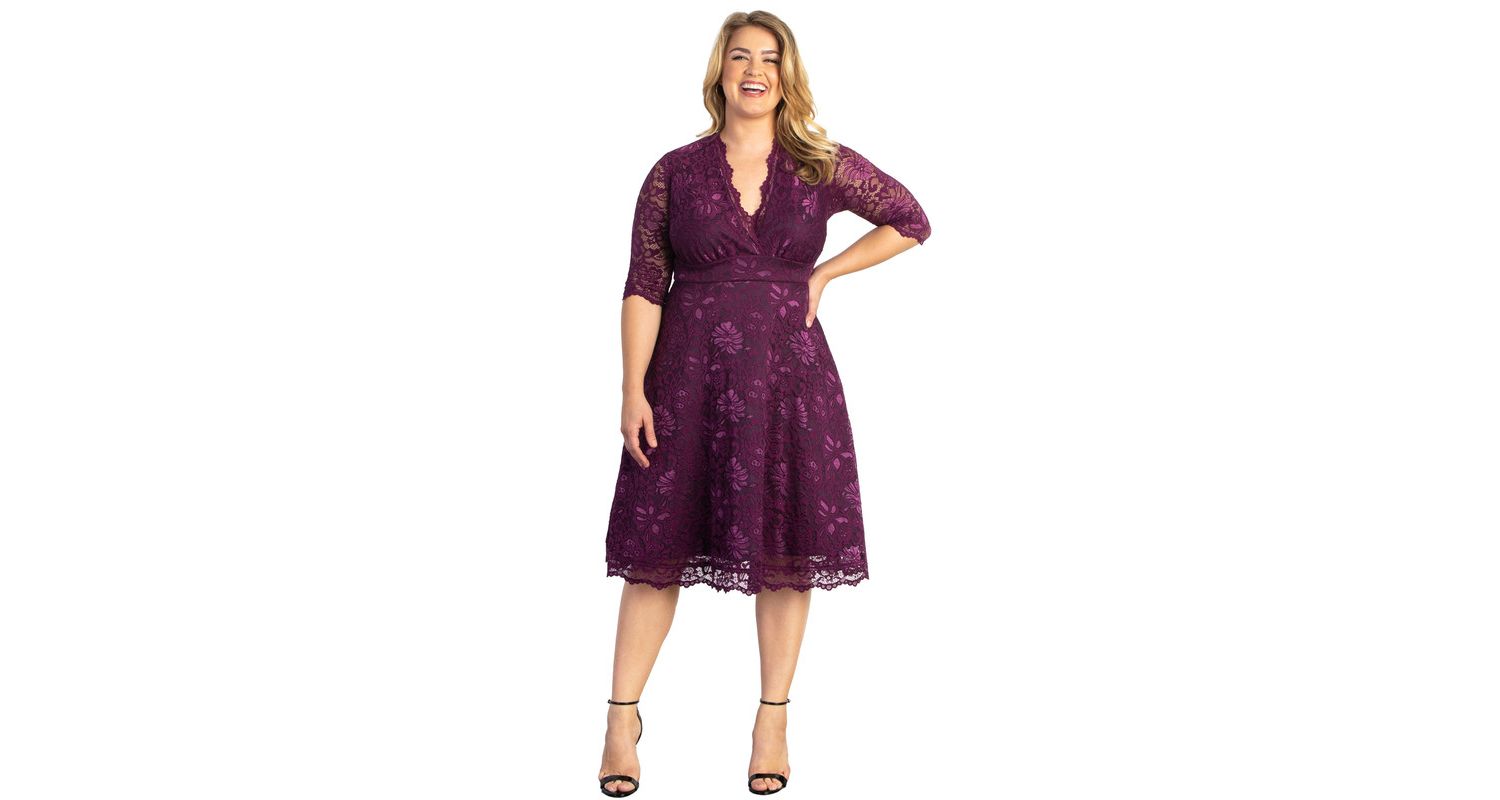 Women's Plus Size Mademoiselle Lace Cocktail Dress with Sleeves