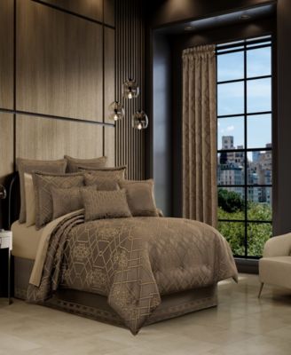 Evander Satin 4-Piece Comforter Set, King