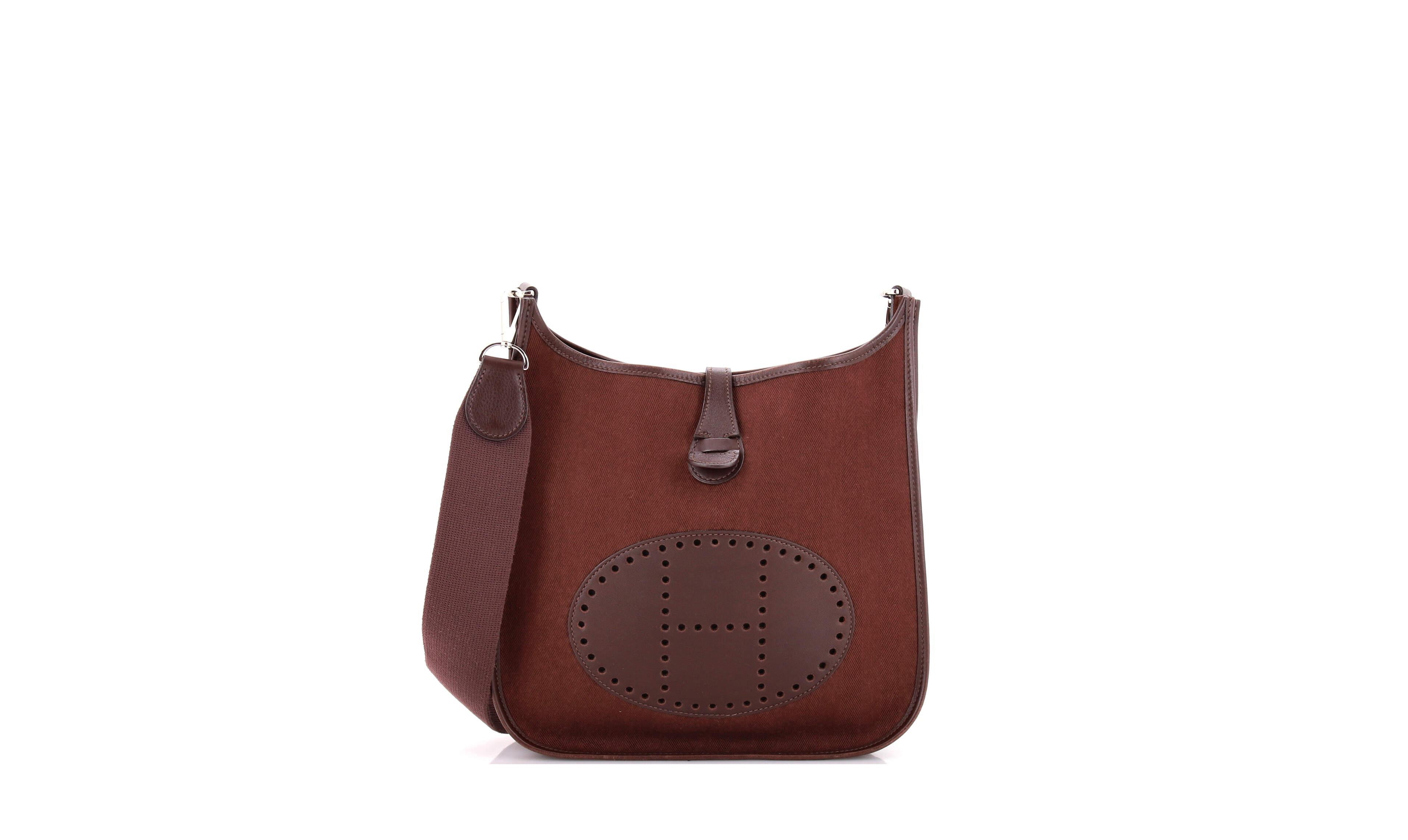 Pre-Owned Hermes Pm Evelyne Bag Gen Ii Toile and Leather