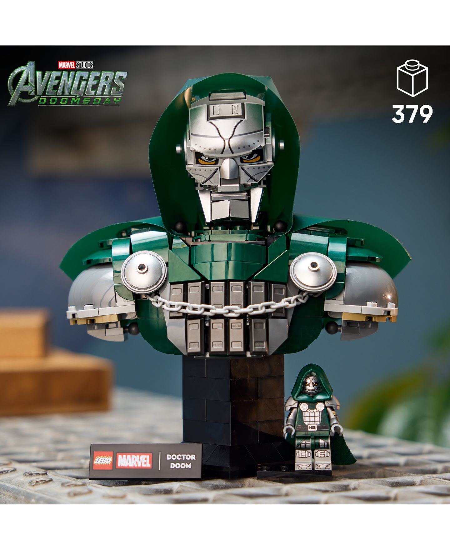 LEGO® Конструктор LEGO Marvel Doctor Doom Bust 76345, 379 деталей, от 18 лет — фото 2