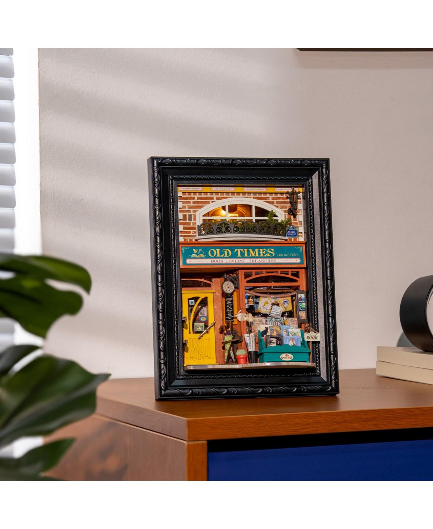 Детские куклы Robotime Fluffy Cat Bakery Wood Shadow Box with LED Light, Ages 14+ — фото 2