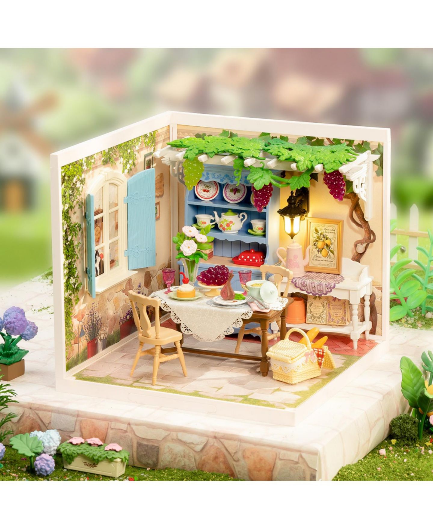 Детский конструктор Robotime Midsummer Dream Yard DIY Miniature LED Building Set, Ages 14+ — фото 2