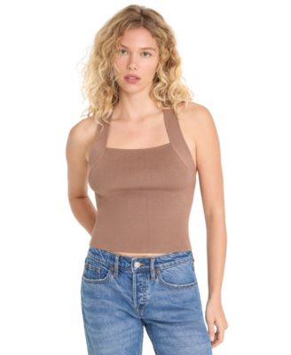 Women's Straight Neck Pull-On Top
