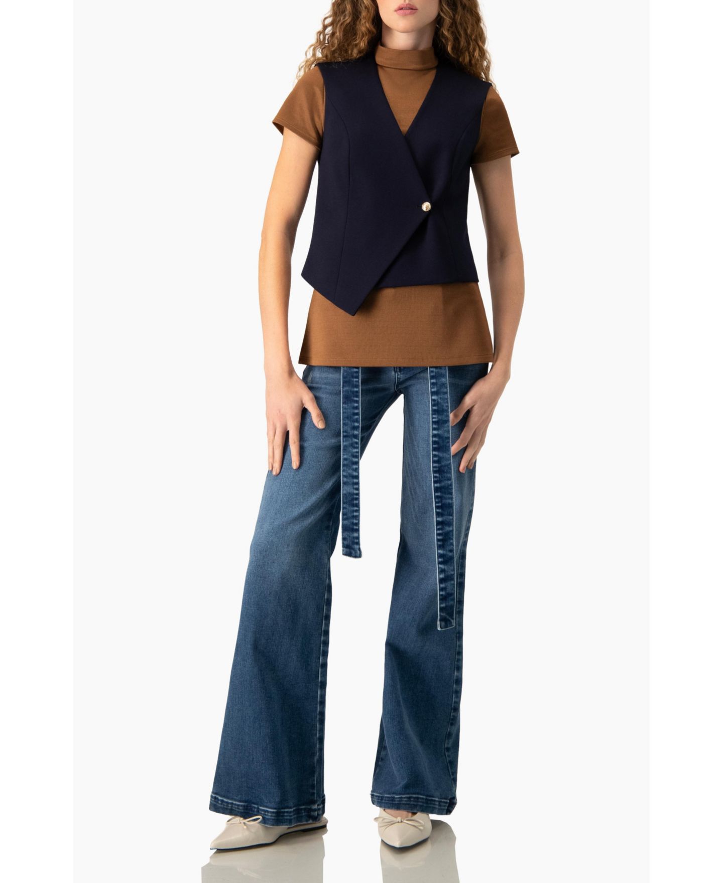 Женская блузка Ivonne High-Neck Short-Sleeve Side-Slit, цвет: Верблюжий — фото 5