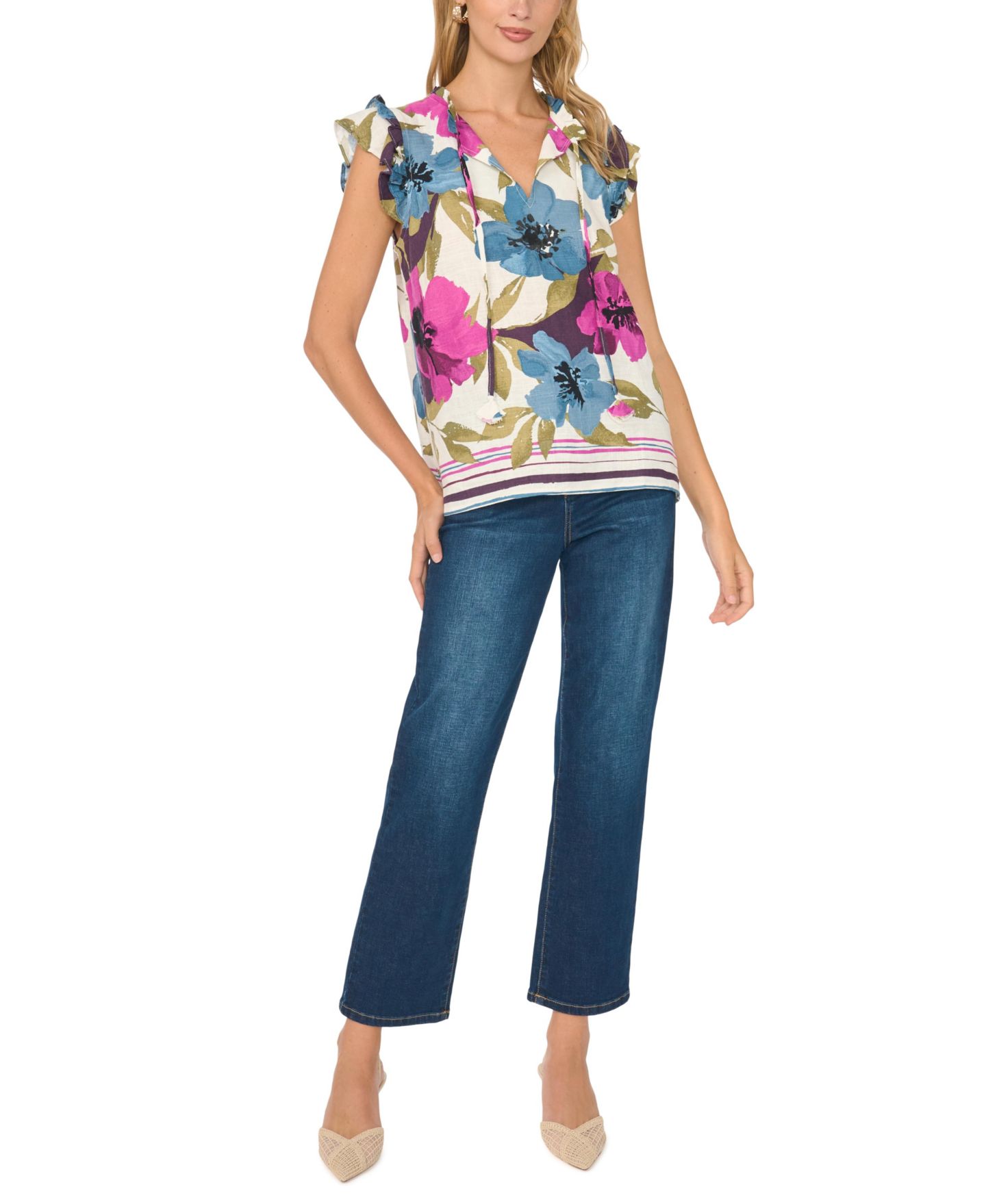 Женская блузка Vince Camuto Blossom Rain Floral-Print Split Neck Flutter-Sleeve Rayon-Blend, цвет: Wild Petunia — фото 2