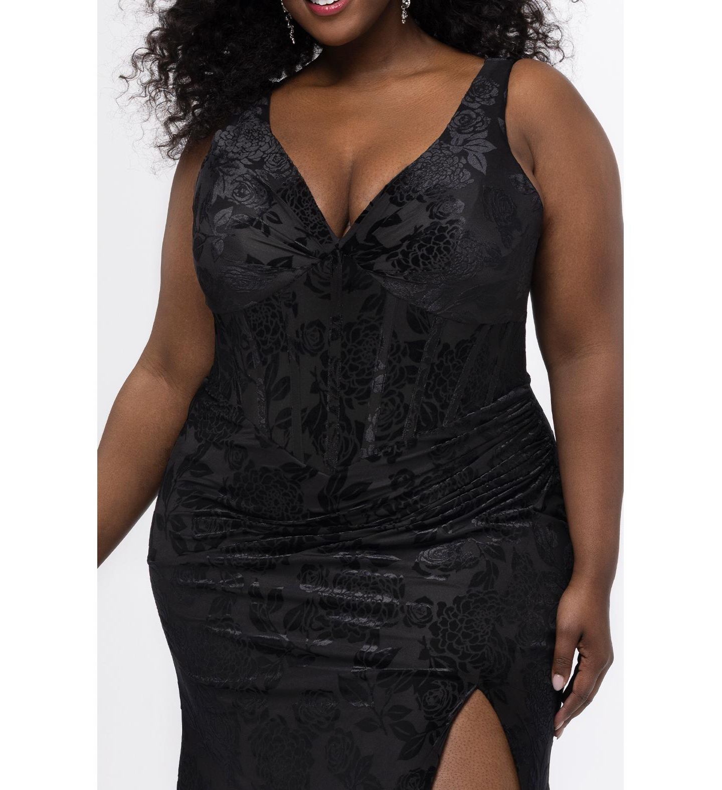 Женское платье Sydney's Closet Plus Size Spellbound Velvet-Burnout Floral-Print Corset Bodice Gown, цвет: Чёрный — фото 3