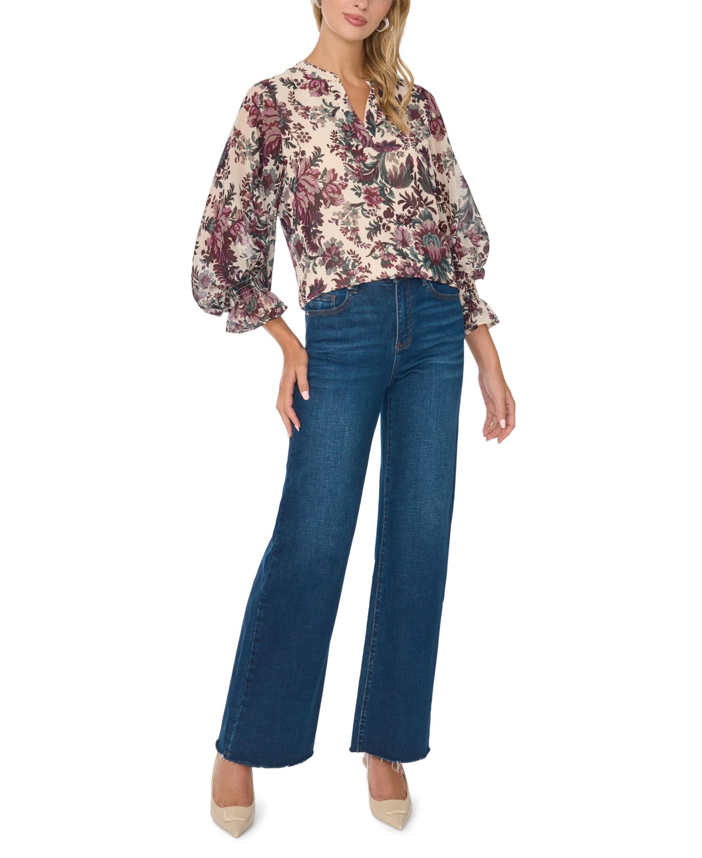 Женская блузка Vince Camuto Split Neck Floral-Print 3/4-Sleeve Chiffon, цвет: Rainy Day — фото 2
