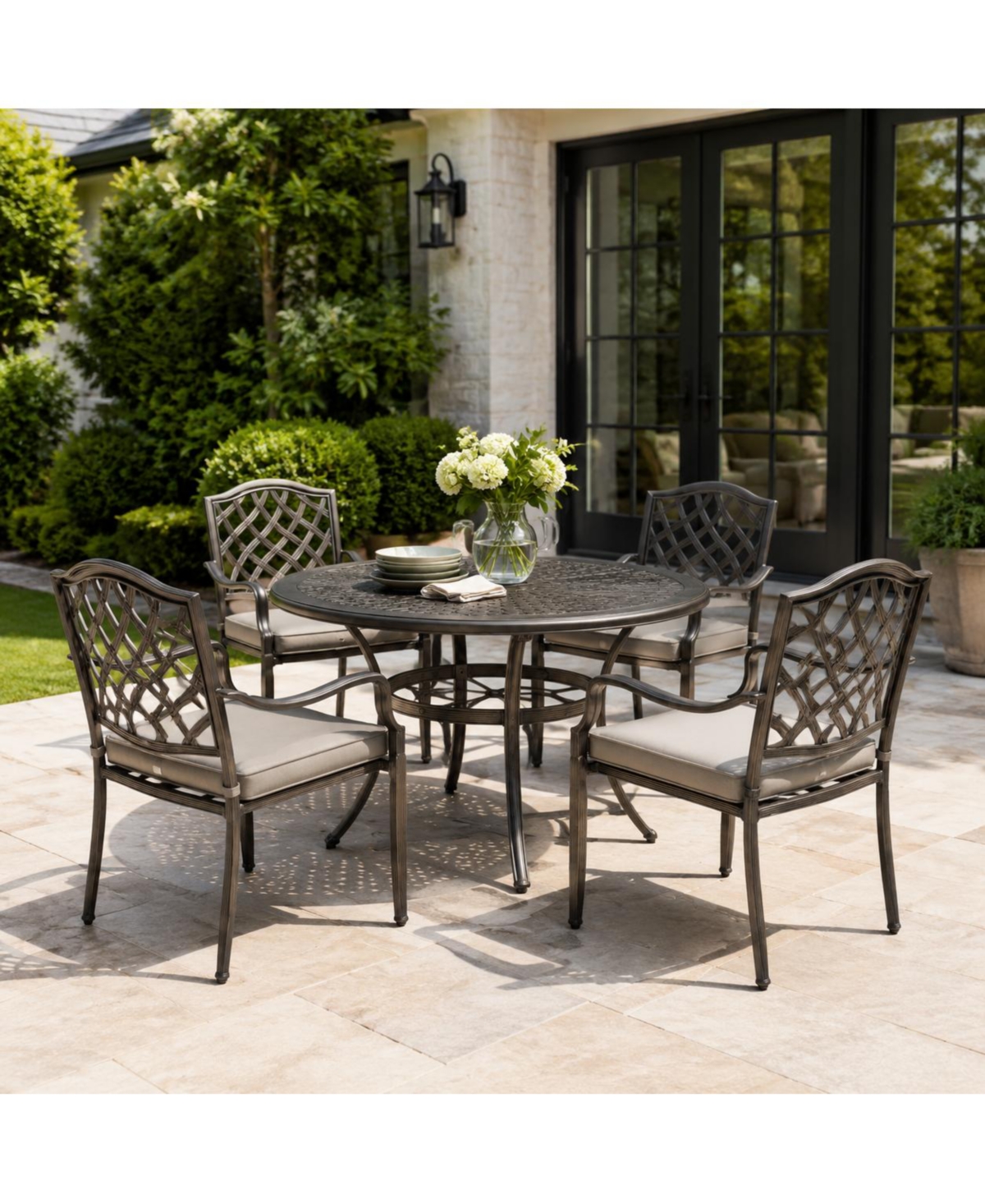 Mondawe Outdoor Lounge Chair,Rust Proof Steel Frame W/ Armrests And Upholstered 360°Swivel Chair