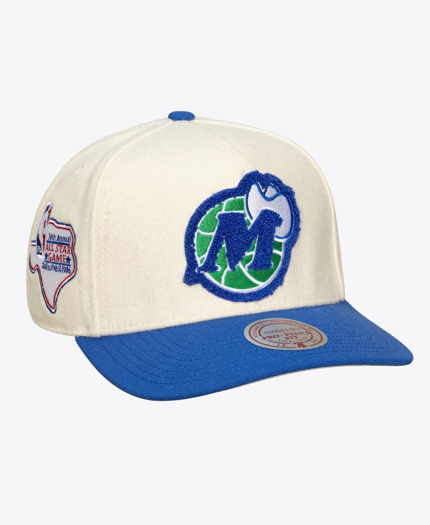 Кепка Mitchell & Ness Cream Dallas Mavericks Cream Team Pro Adjustable Hat — фото 1