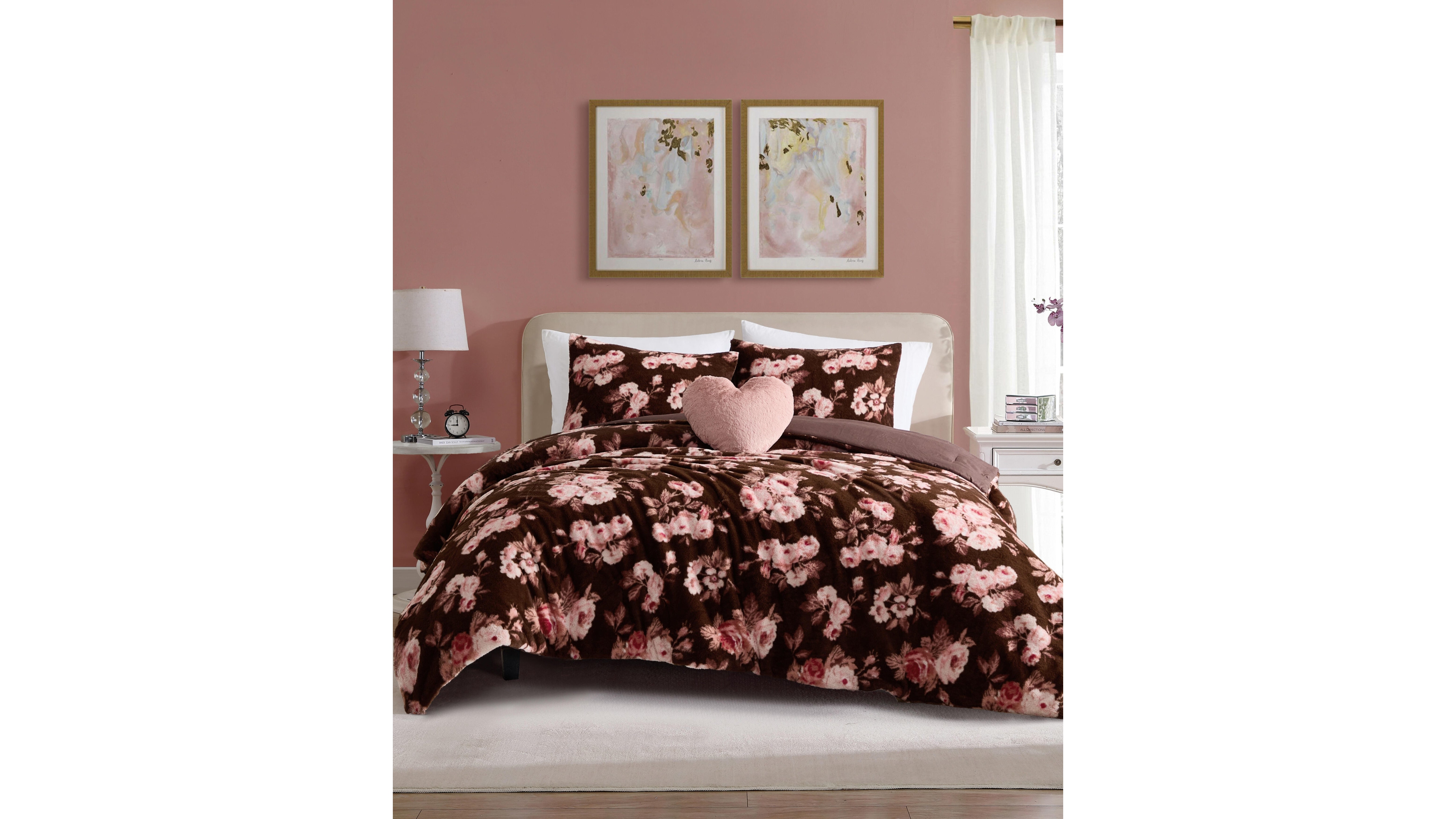 Betsey Johnson Garden Floral Faux Fur 4-Piece Comforter Set, Full/Queen