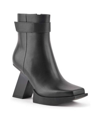 Women's Construct Bootie