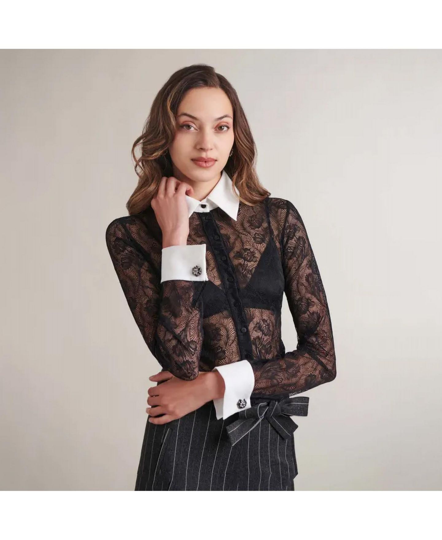 Женская рубашка Anne Fontaine Yvonna Long-Sleeve Lace French-Cuff, цвет: Чёрный — фото 7