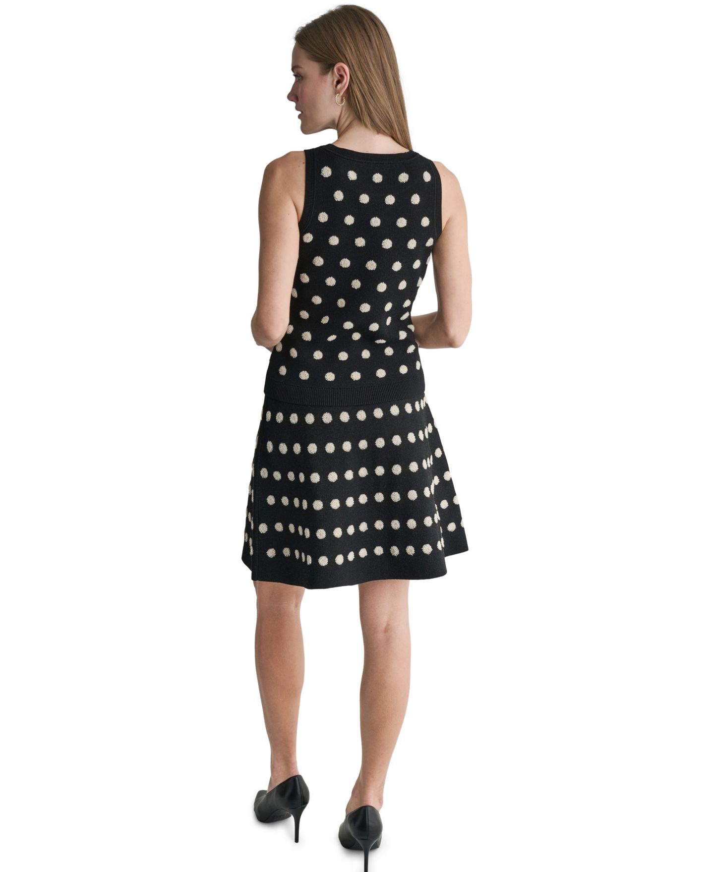 Женский свитер BCBG Polka Dot Sleeveless Crewneck Sweater Top, цвет: Чёрный — фото 4