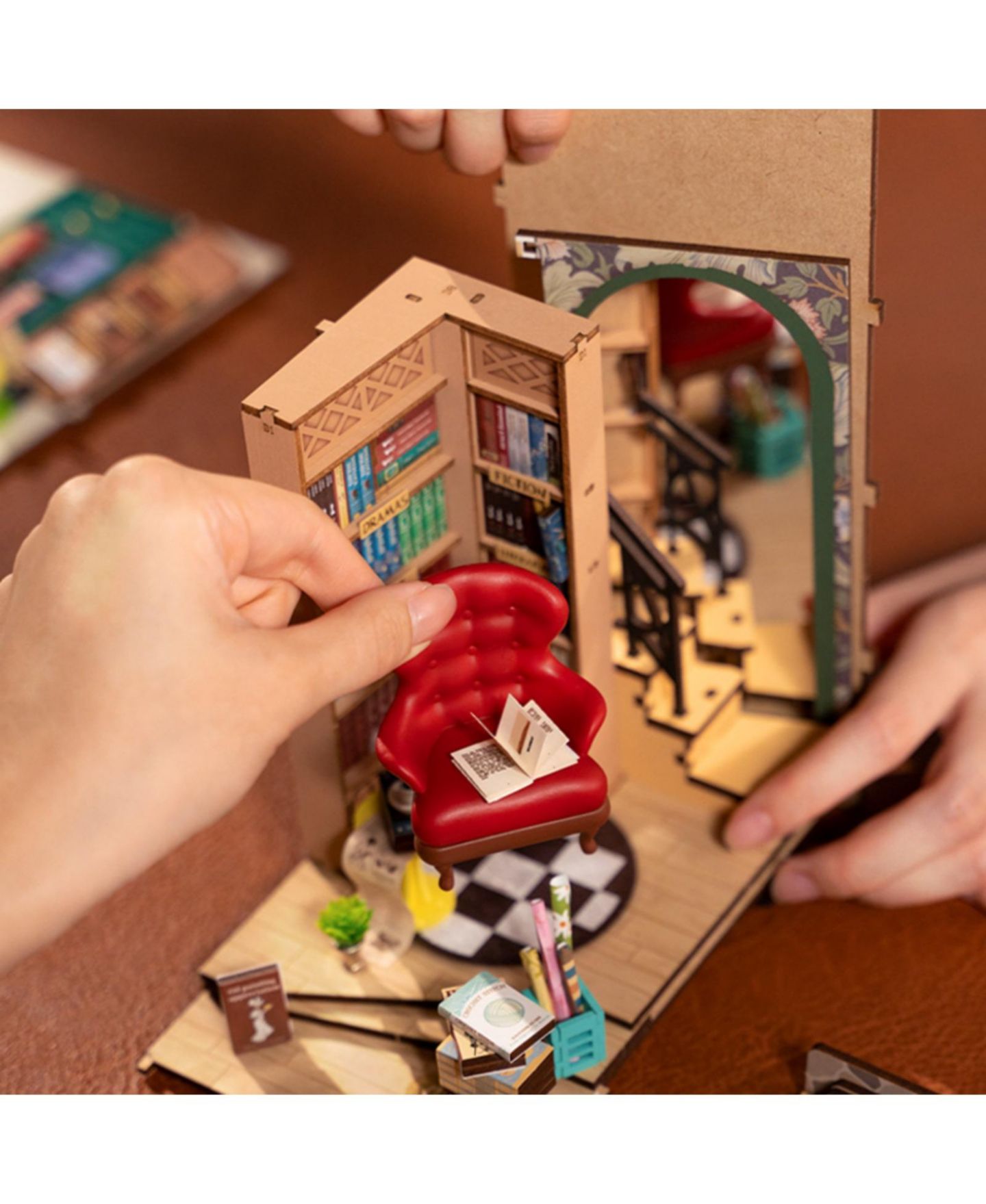 Детские конструкторы Robotime Bookstore Wooden Miniature DIY Assembly Kit, Ages 14+ — фото 6