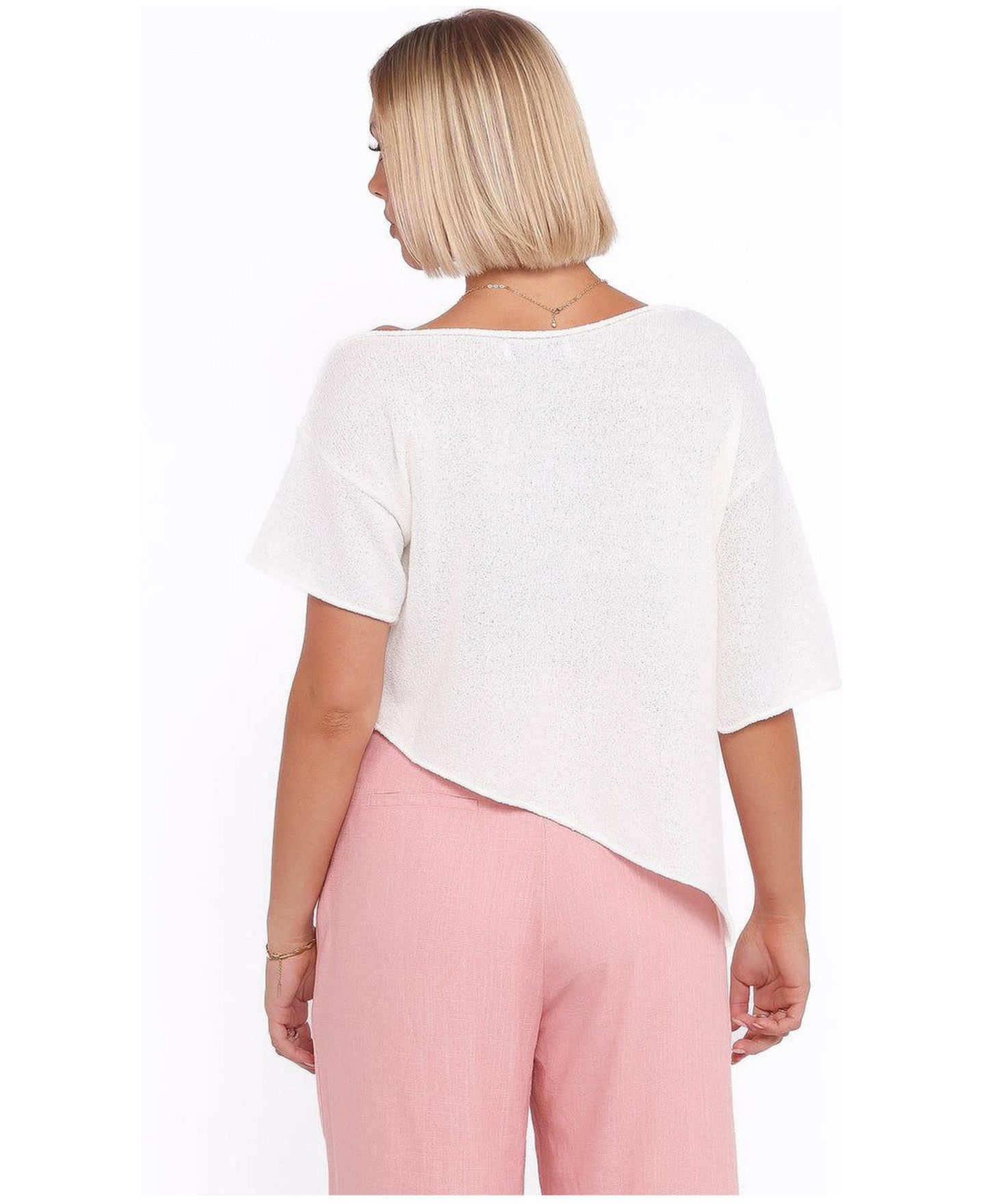 Женская блузка Petal and Pup Ardena Boat Neck Bouclé Asymmetrical Hemline Short-Sleeve, цвет: Кремовый — фото 3